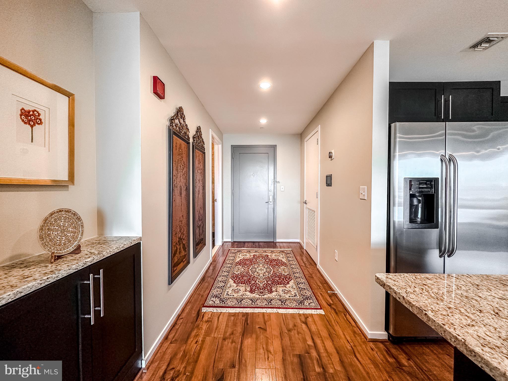 LOCUST POINT - Residential