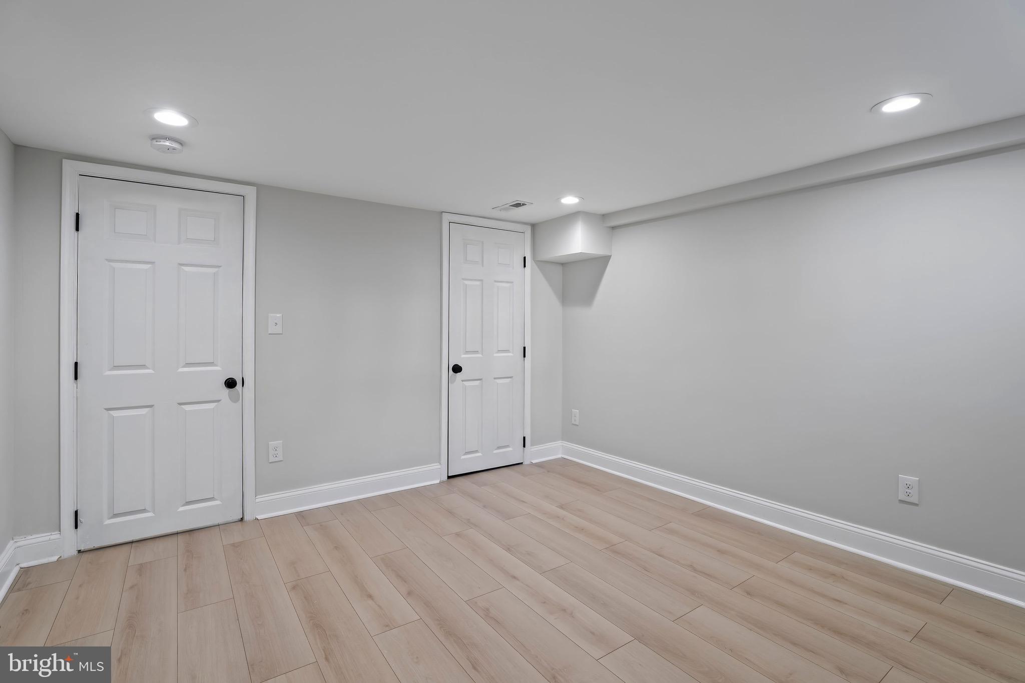 MCELDERRY PARK - Residential