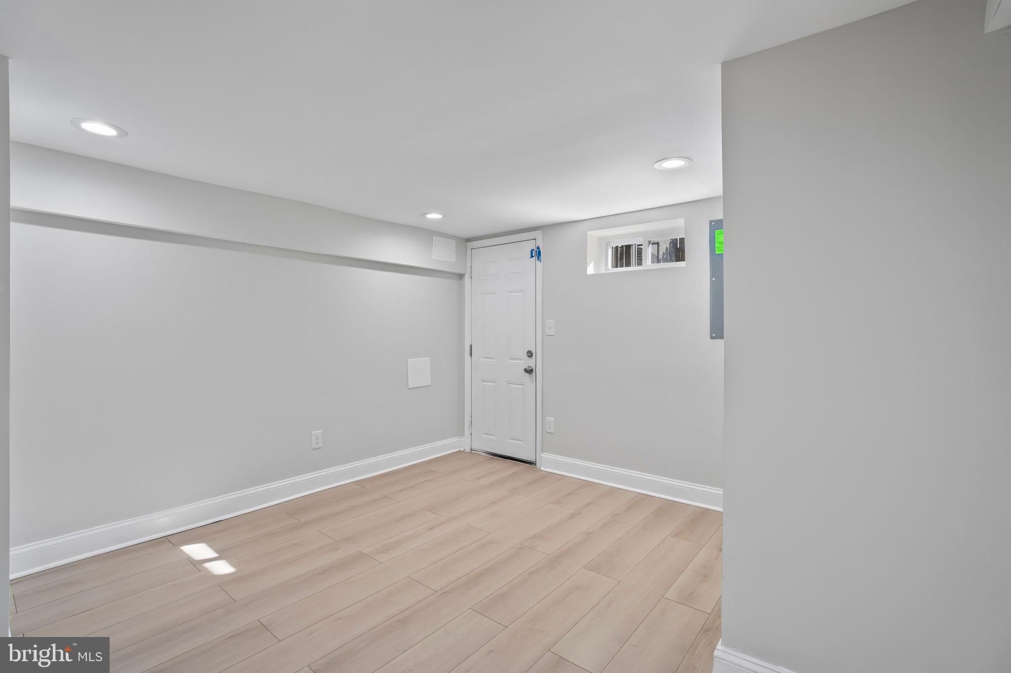 MCELDERRY PARK - Residential