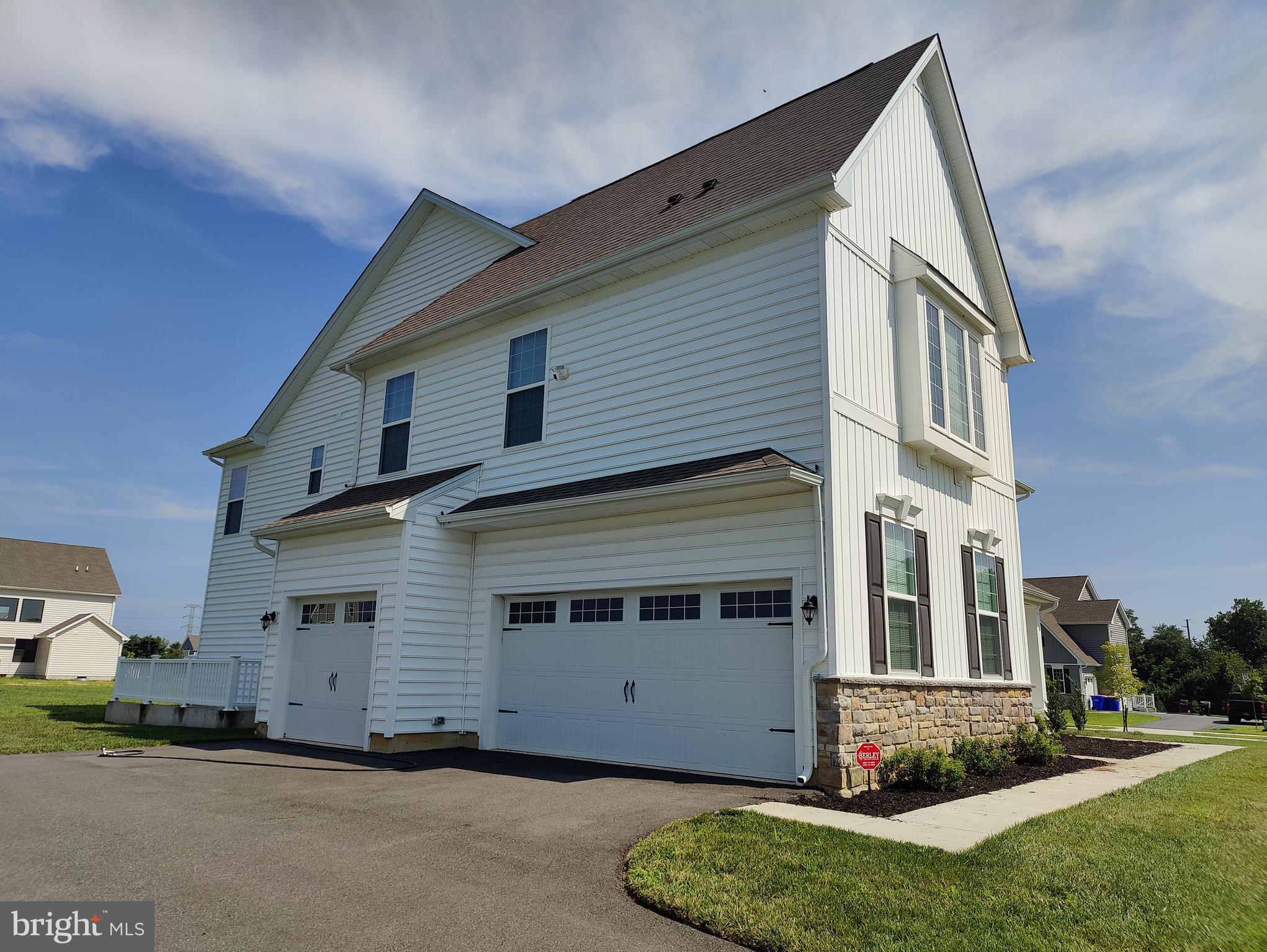 135 AYSHIRE DRIVE