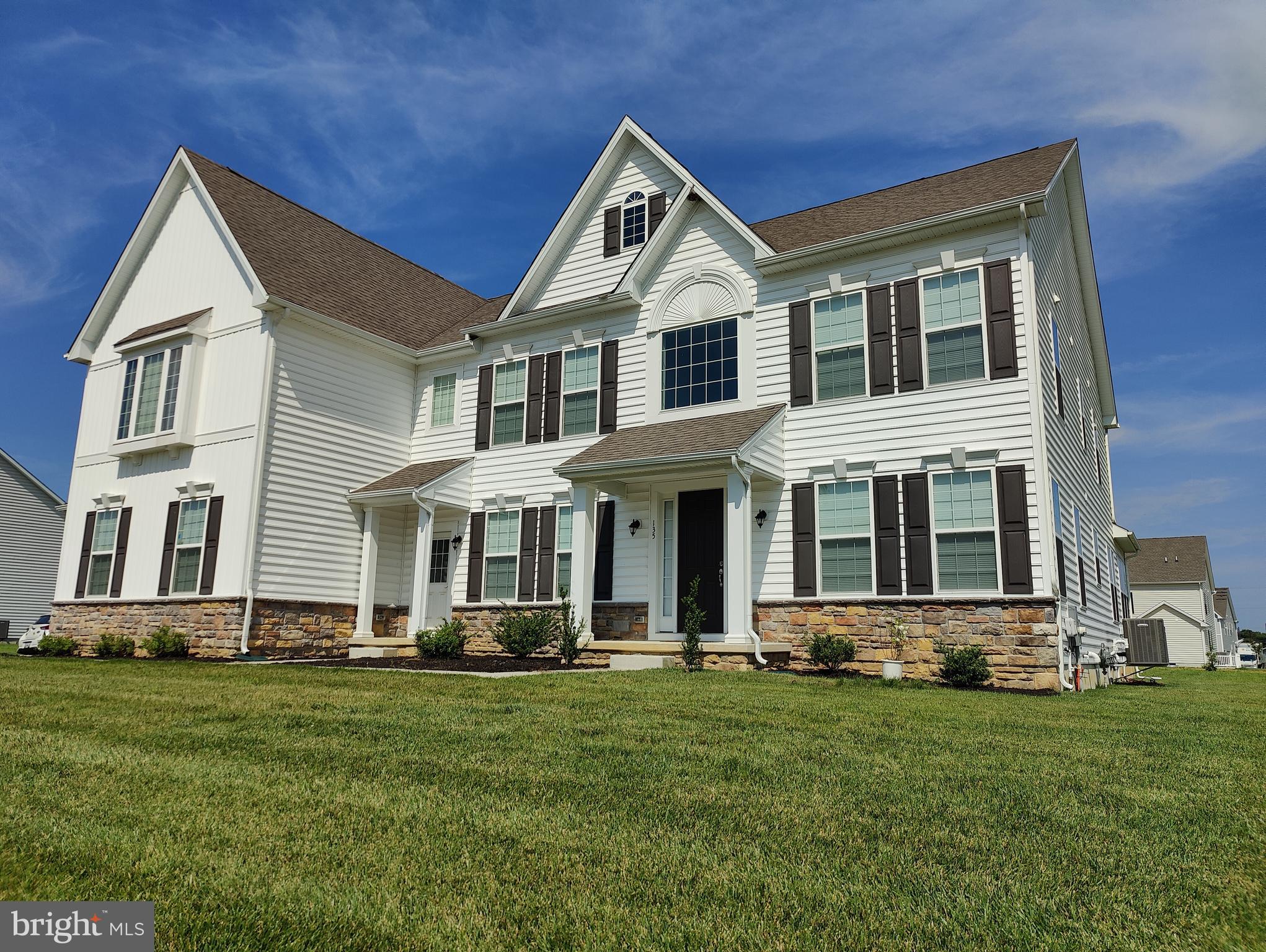 135 AYSHIRE DRIVE