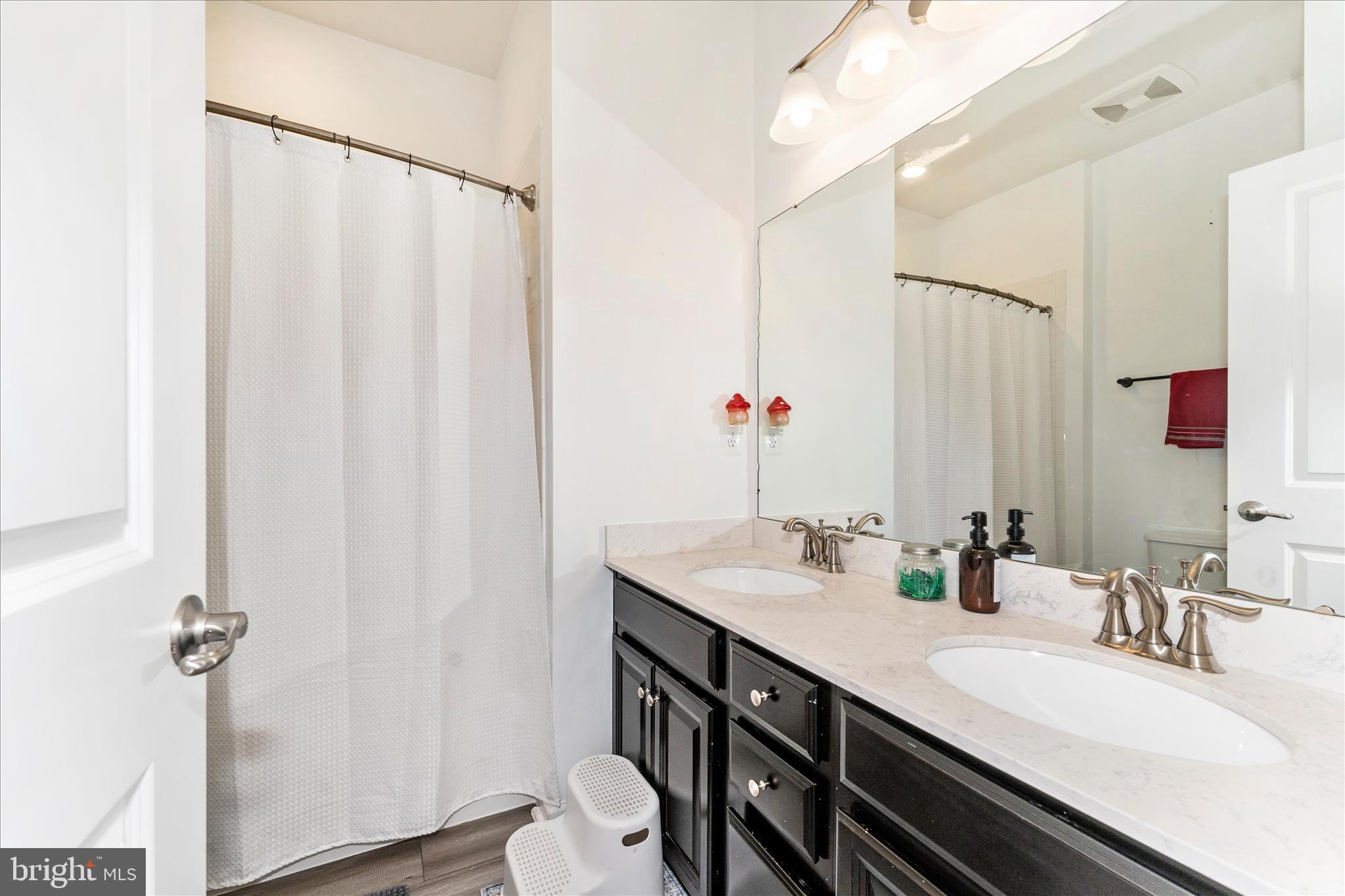 LANDSDALE - Residential