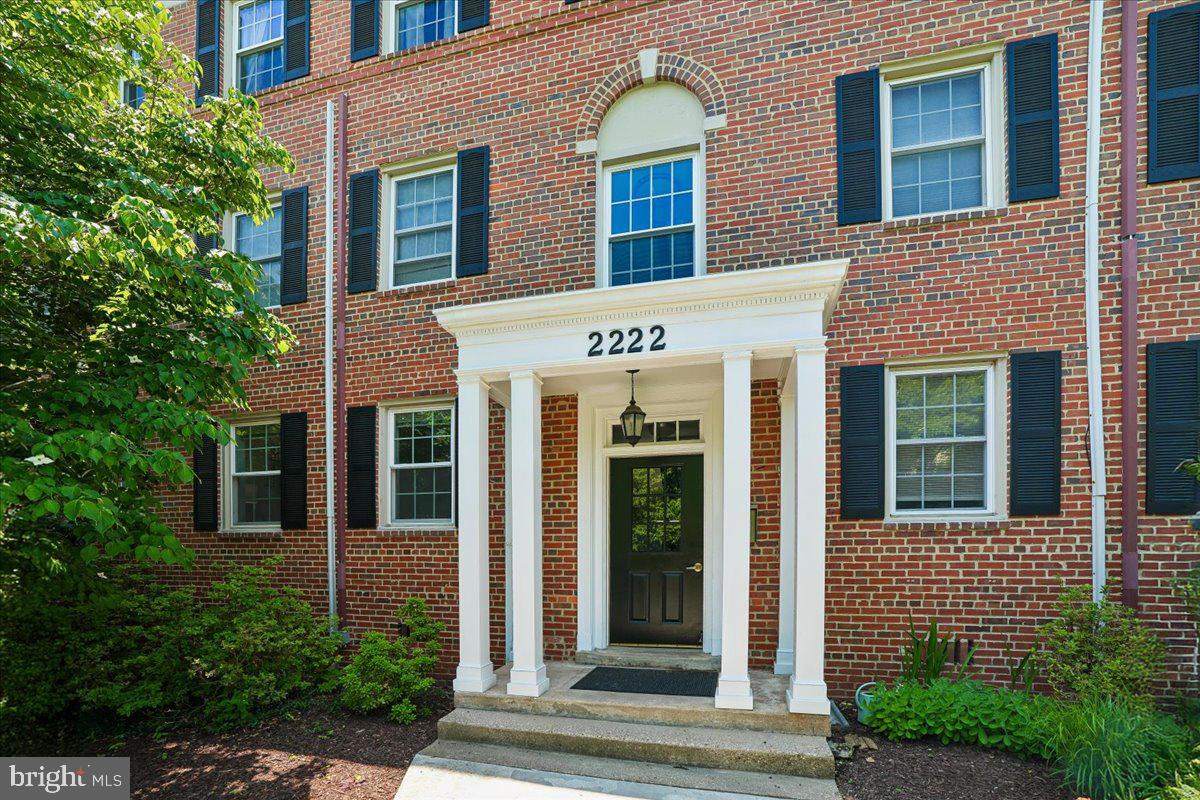 2222 WASHINGTON AVENUE 101
