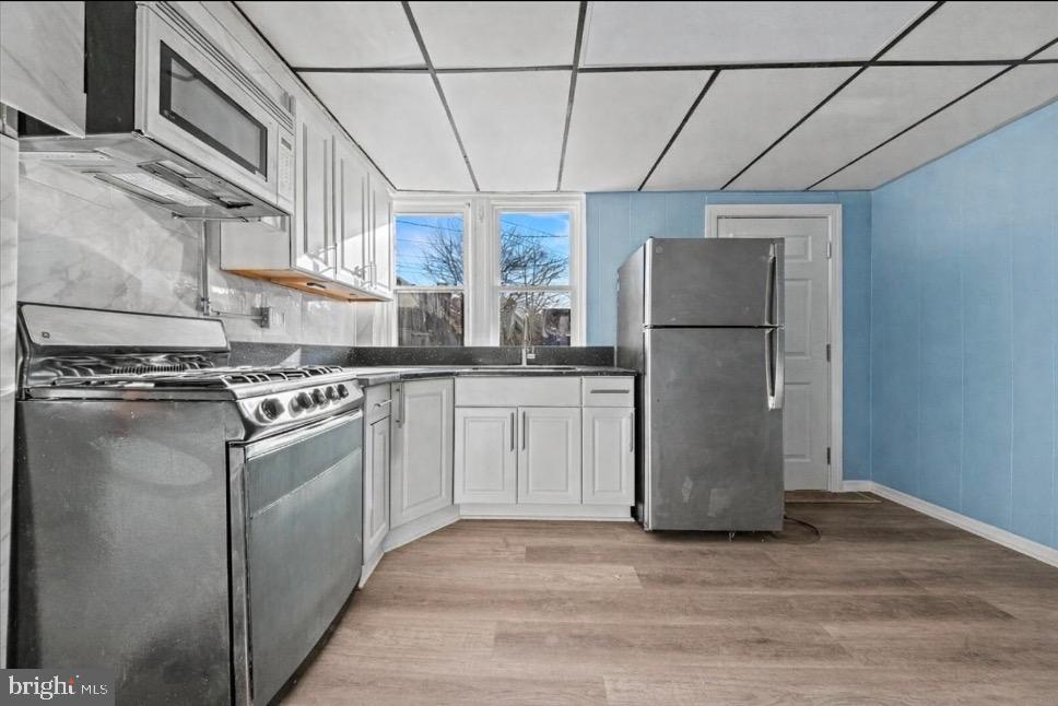 2845 N CONSTITUTION ROAD