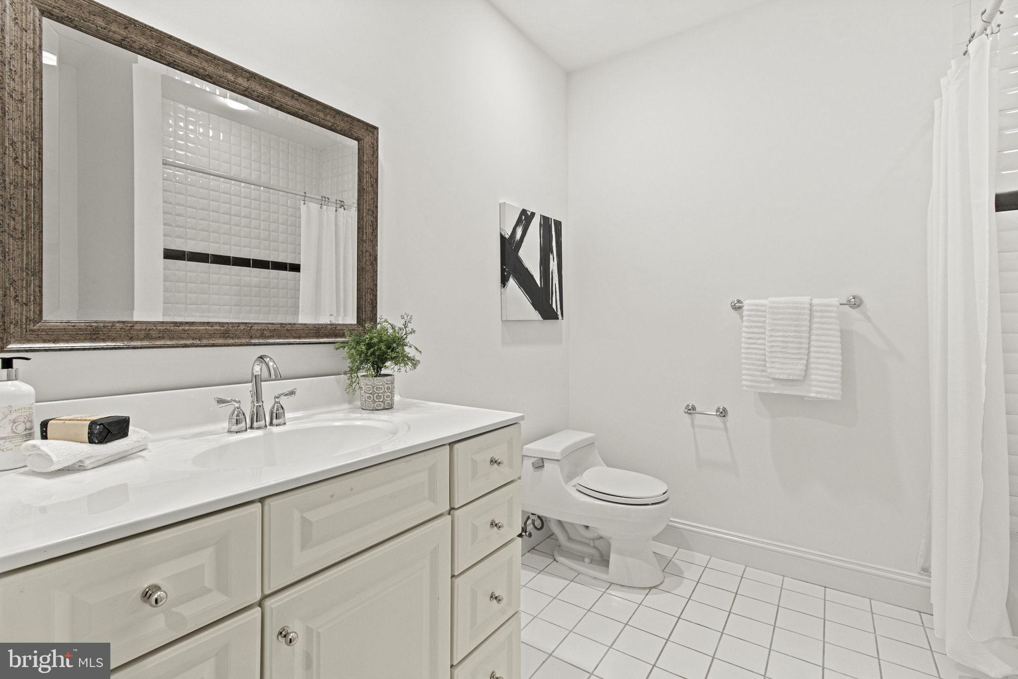 ALTA VISTA GARDENS - Residential