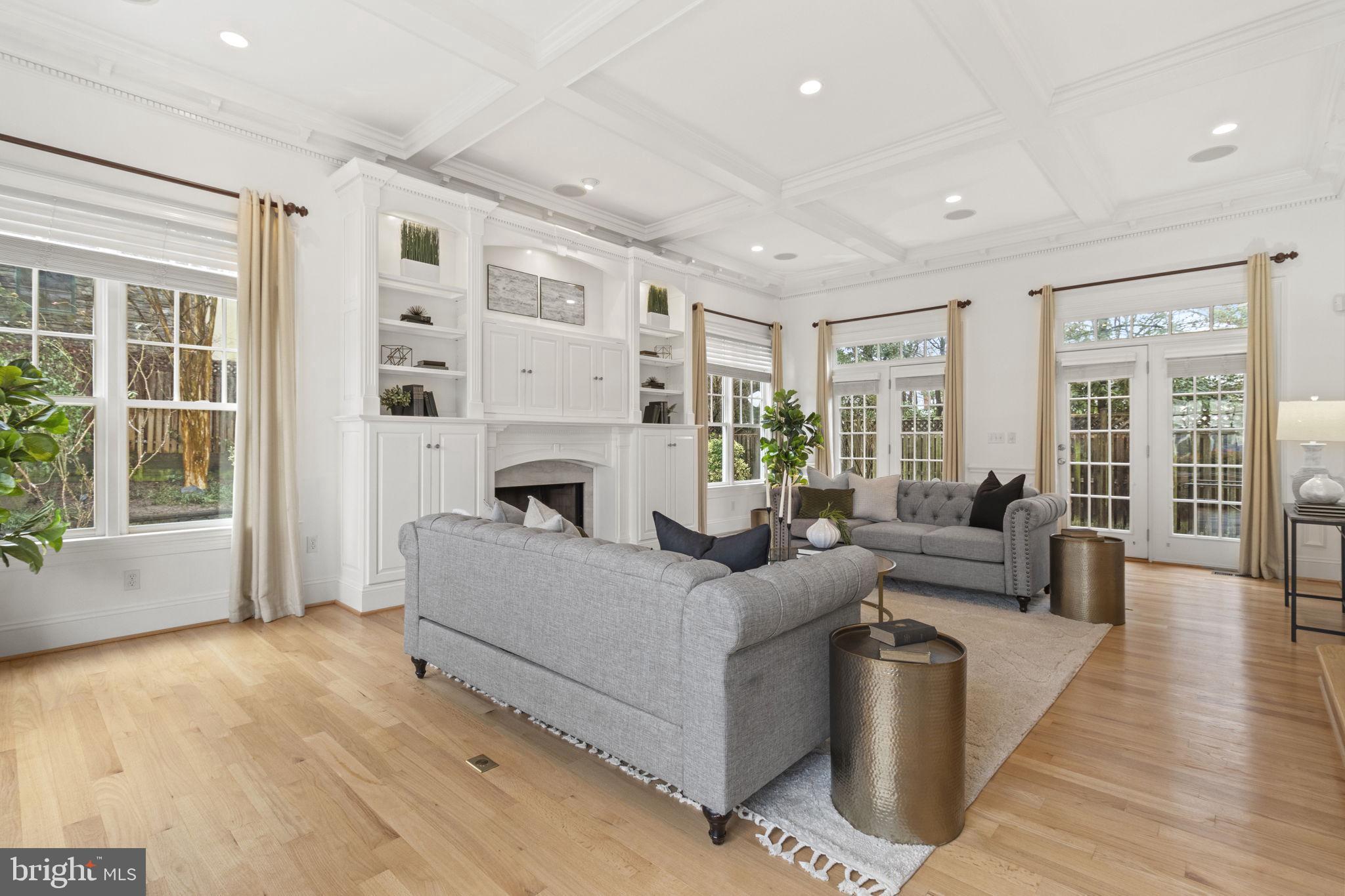 ALTA VISTA GARDENS - Residential