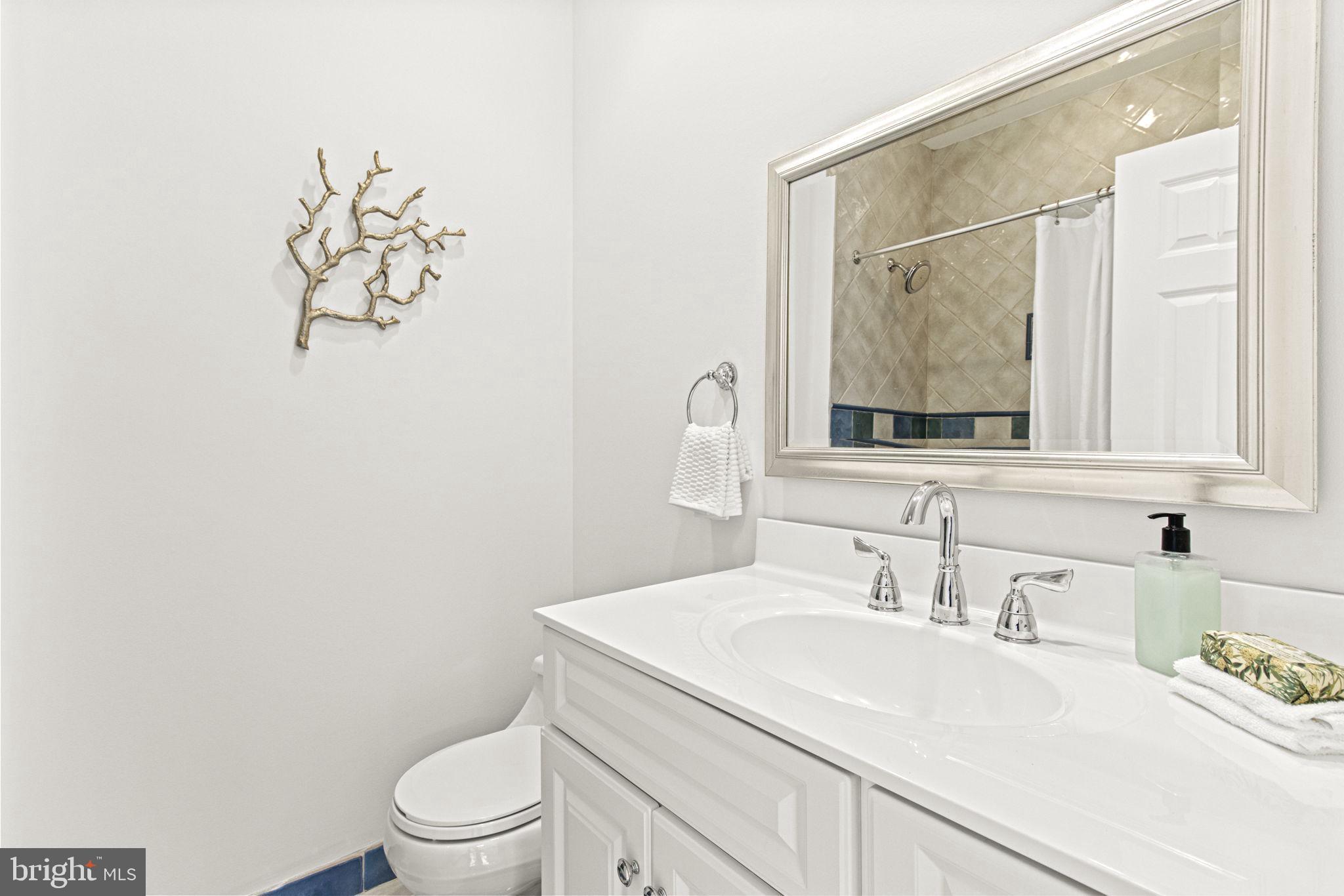 ALTA VISTA GARDENS - Residential