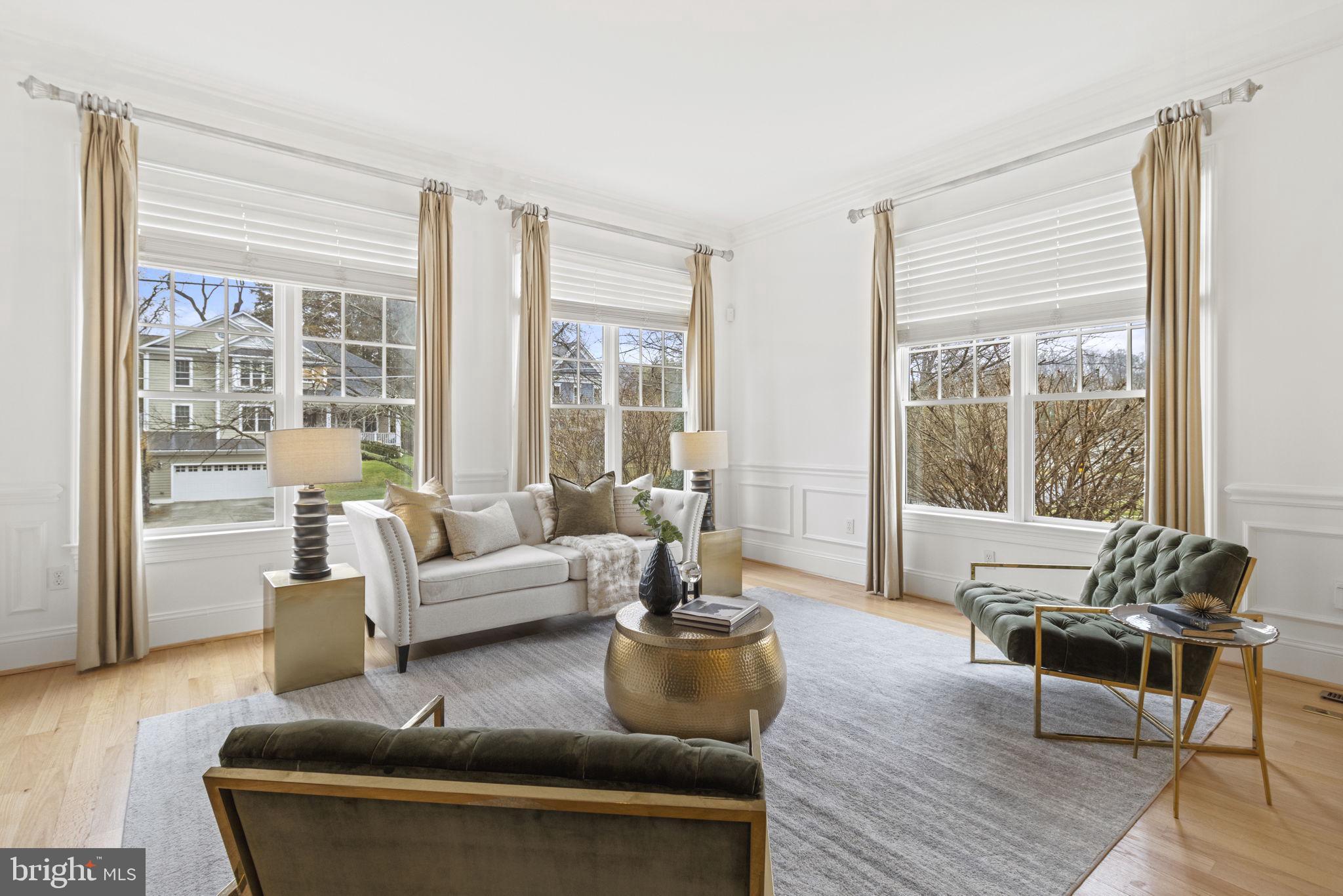 ALTA VISTA GARDENS - Residential