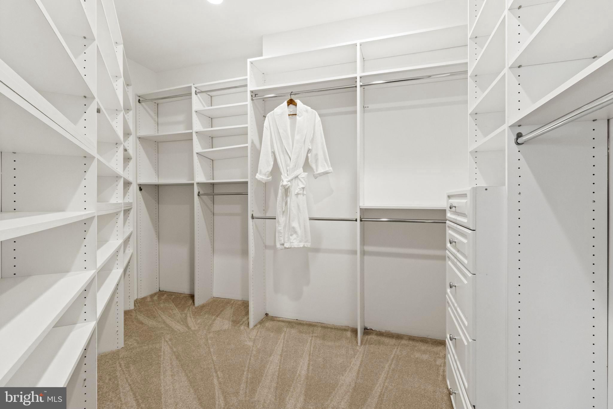 ALTA VISTA GARDENS - Residential