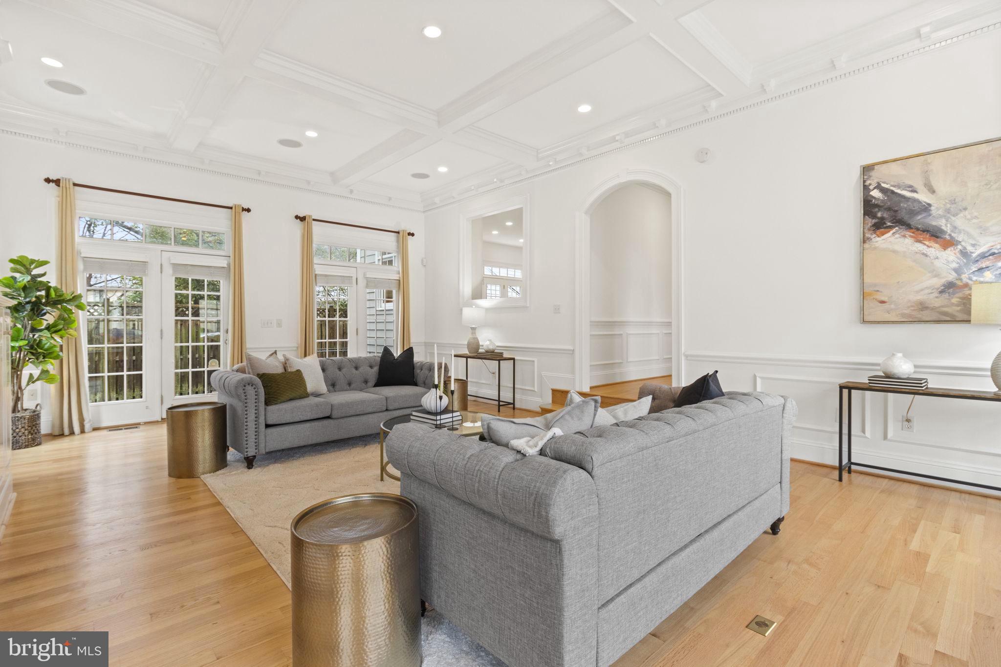 ALTA VISTA GARDENS - Residential