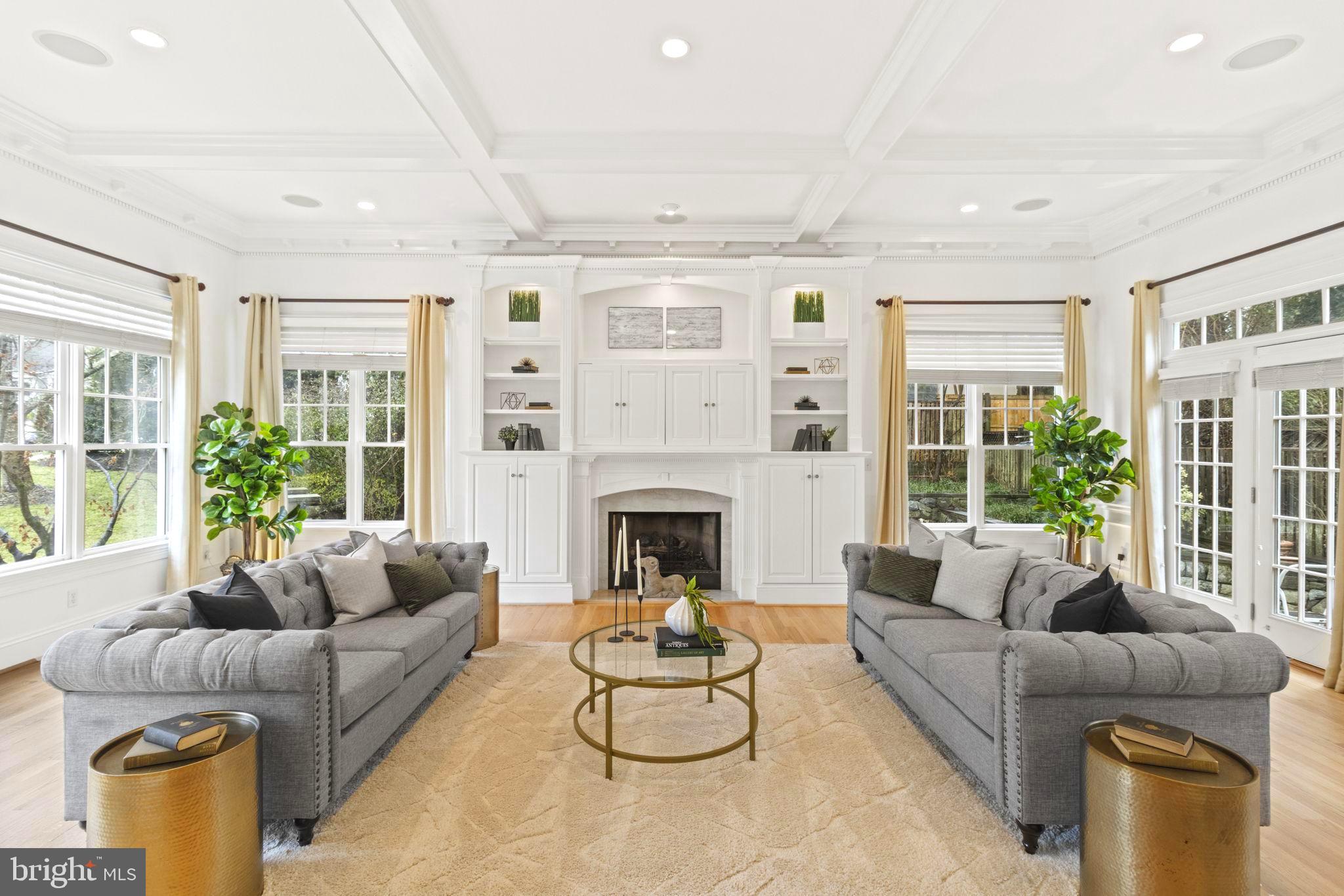 ALTA VISTA GARDENS - Residential