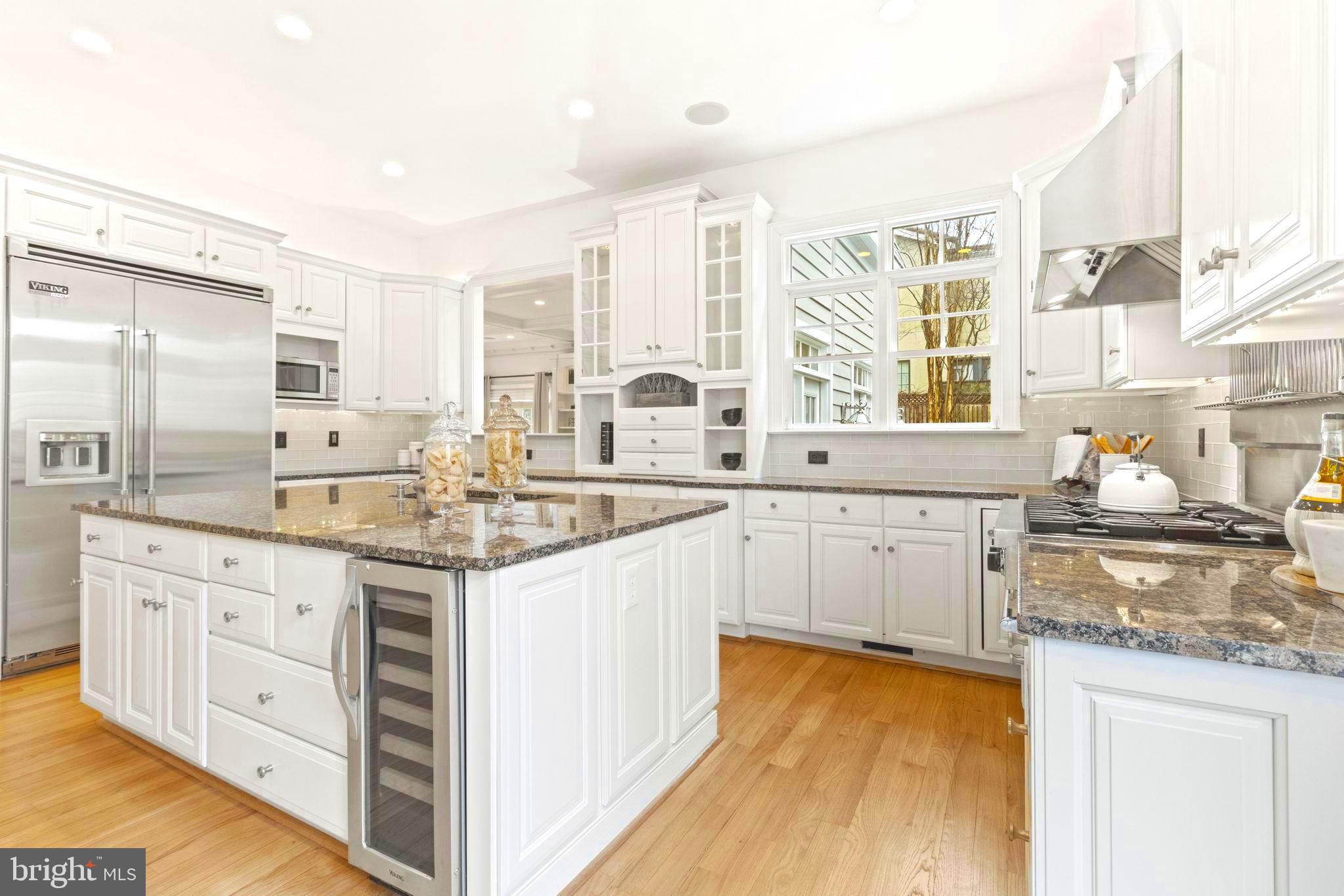 ALTA VISTA GARDENS - Residential