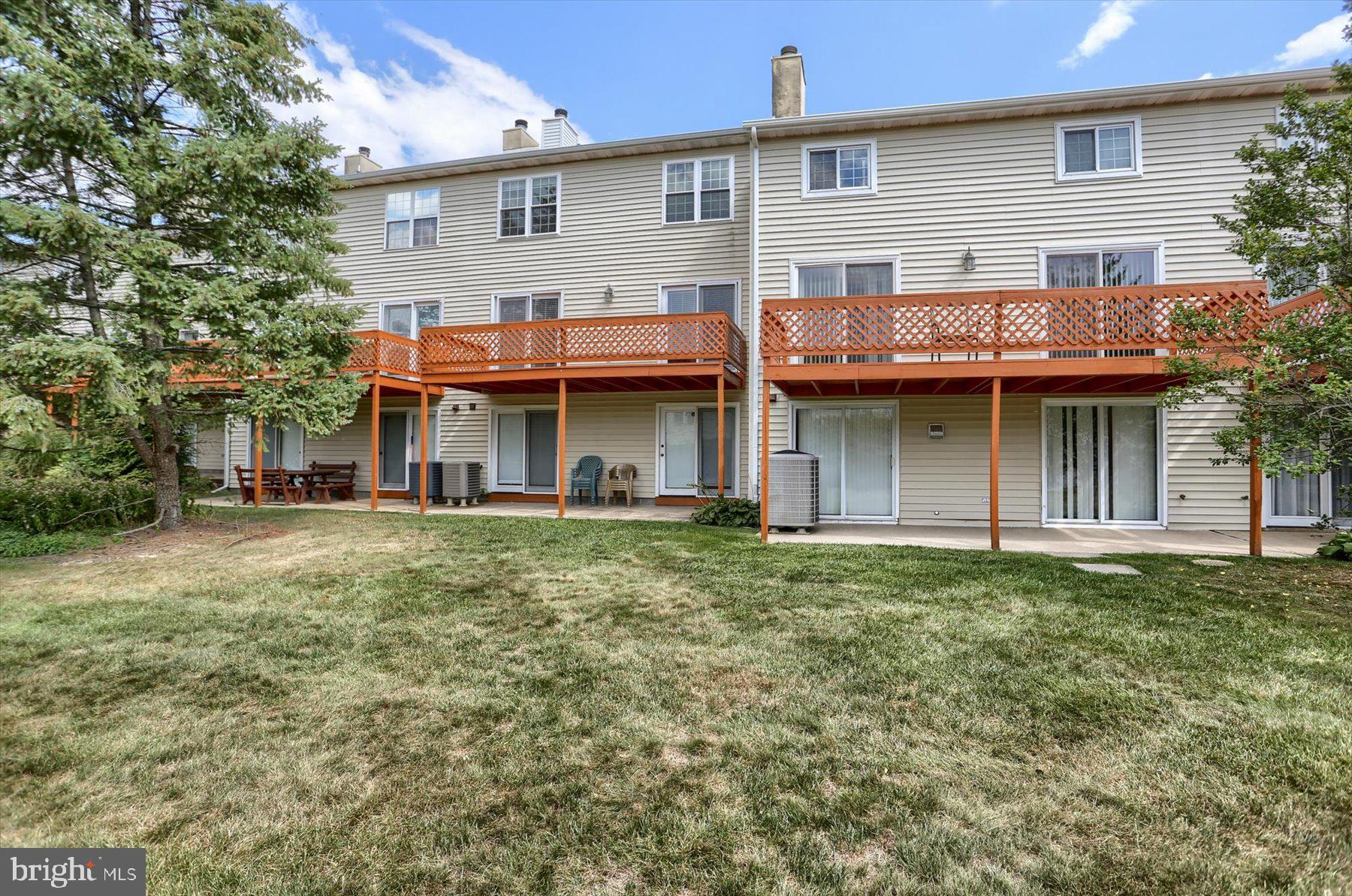 HILLTOP - Residential