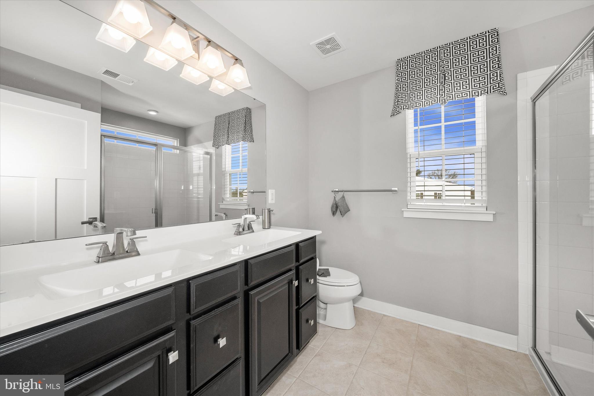 CHESTNUT HILL PRESERVES - Residential