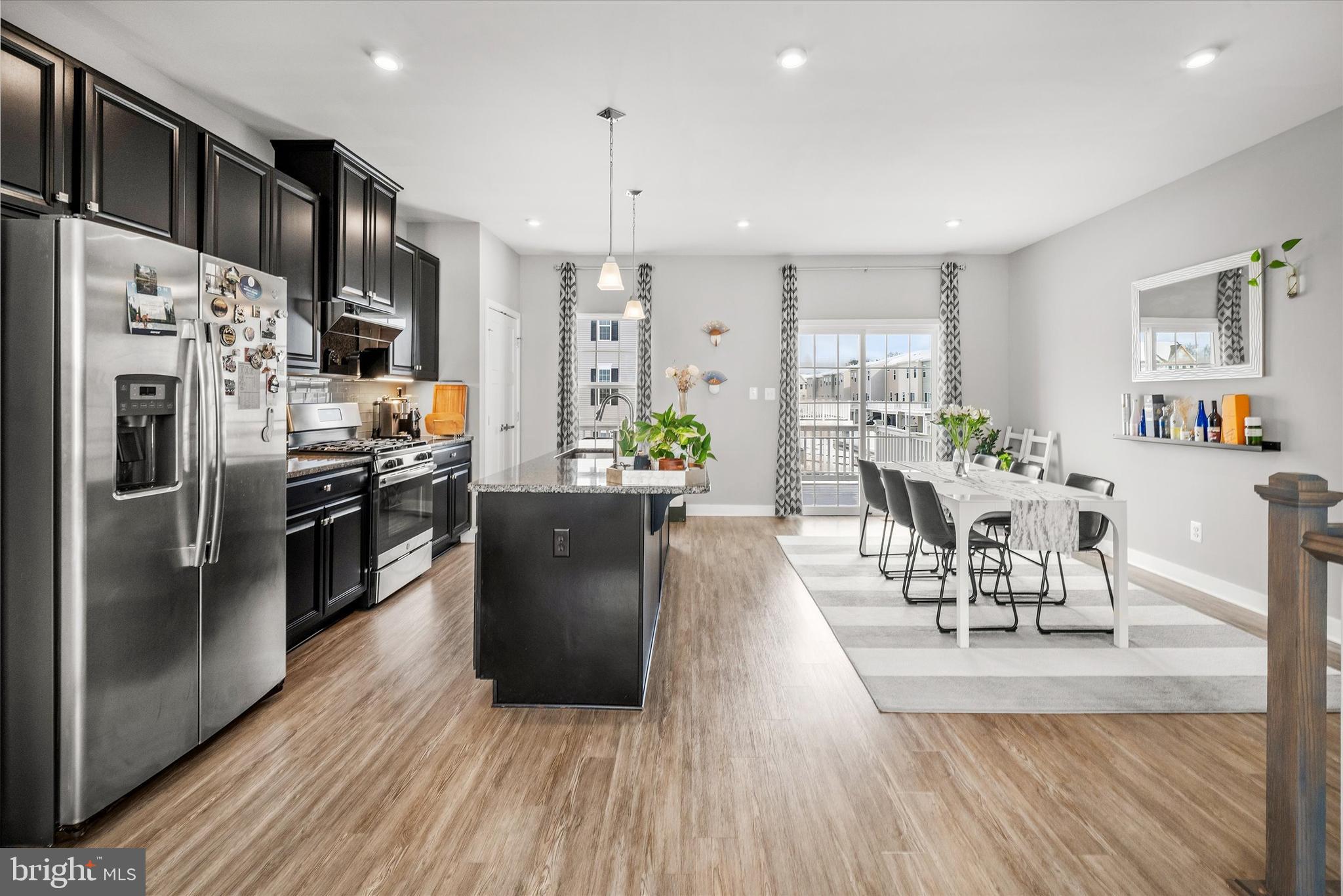 CHESTNUT HILL PRESERVES - Residential