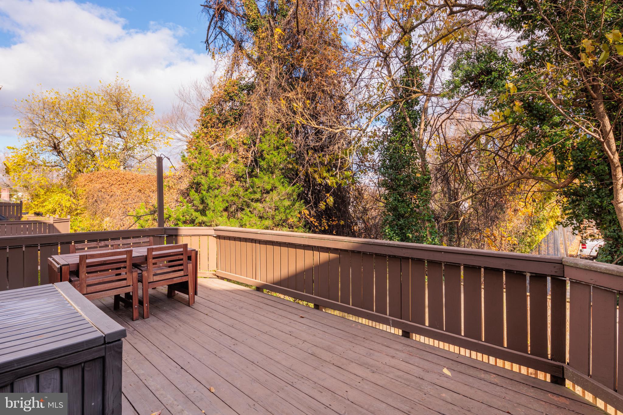 VILLAGES OF HOMELAND - Residential