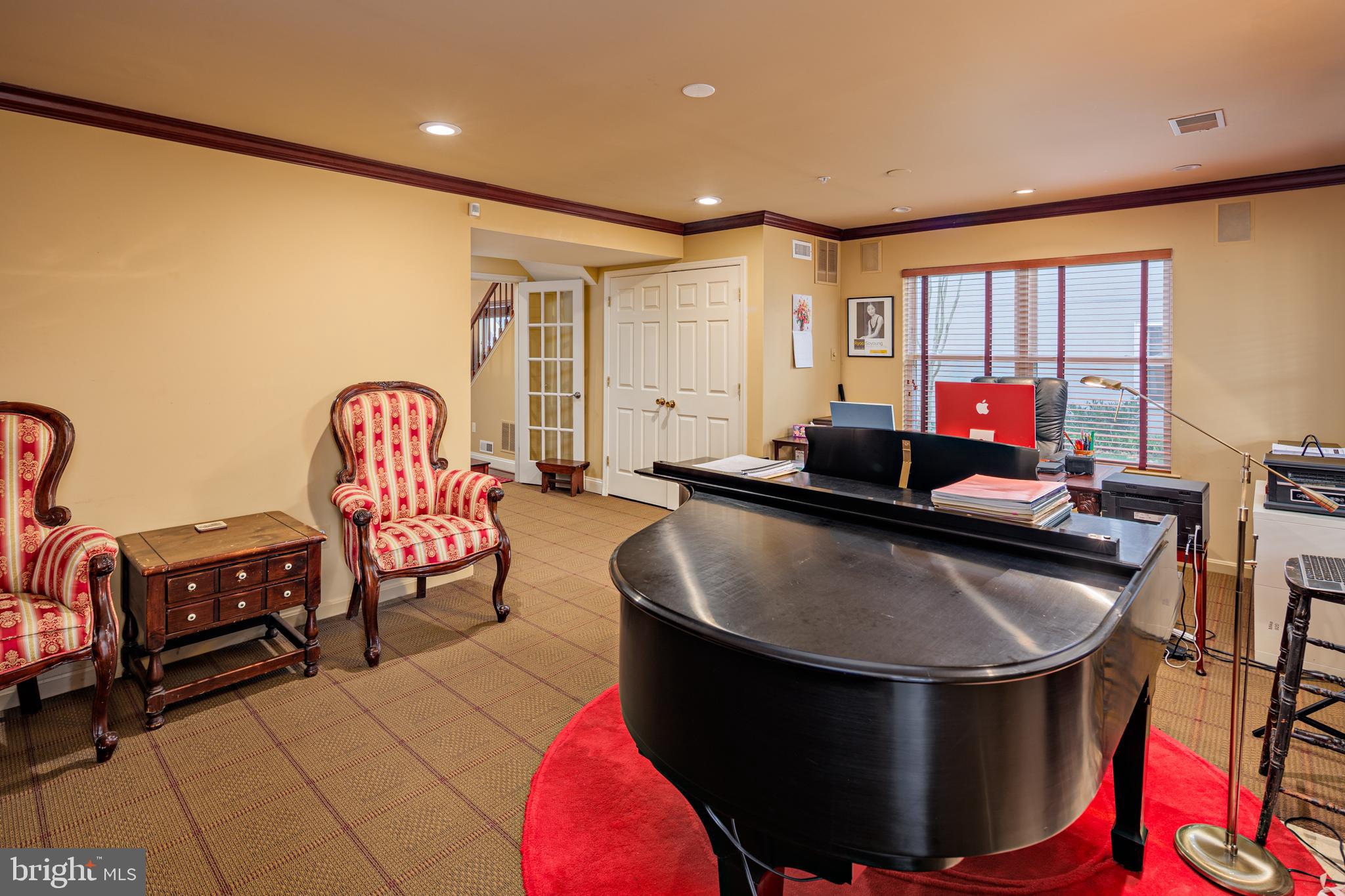 VILLAGES OF HOMELAND - Residential