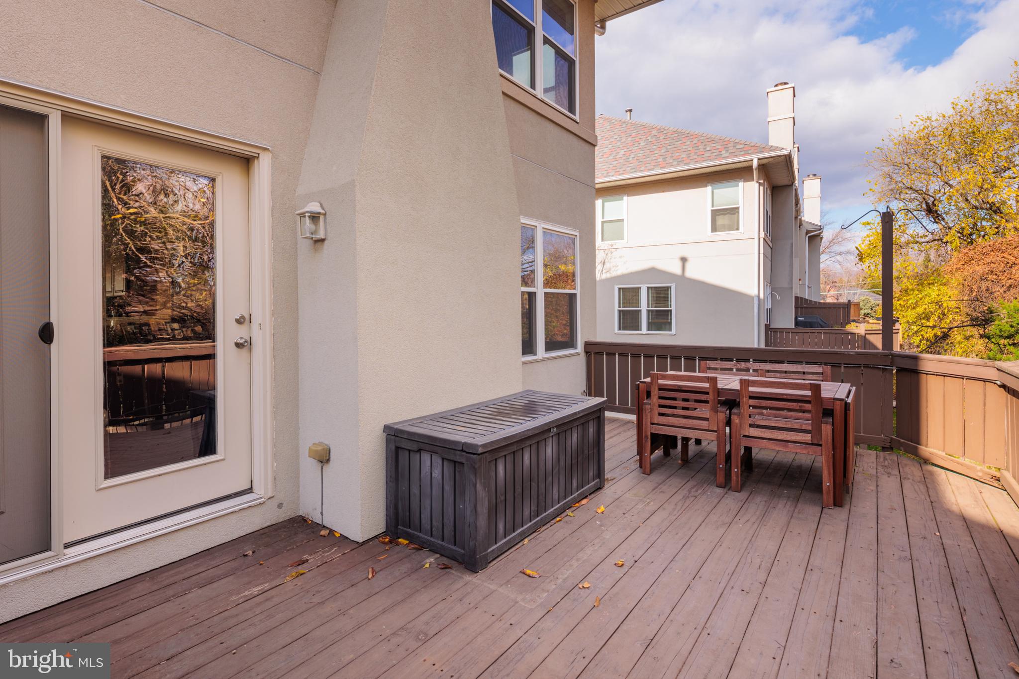 VILLAGES OF HOMELAND - Residential