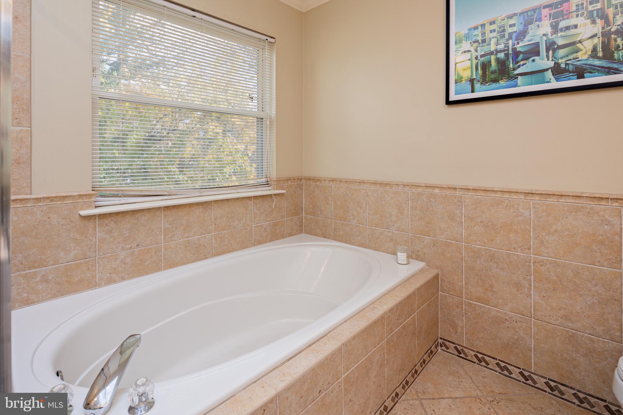 VILLAGES OF HOMELAND - Residential