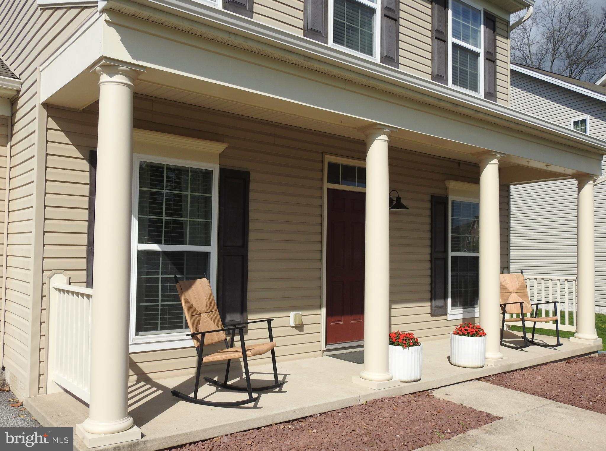 160 HICKORY RIDGE CIRCLE