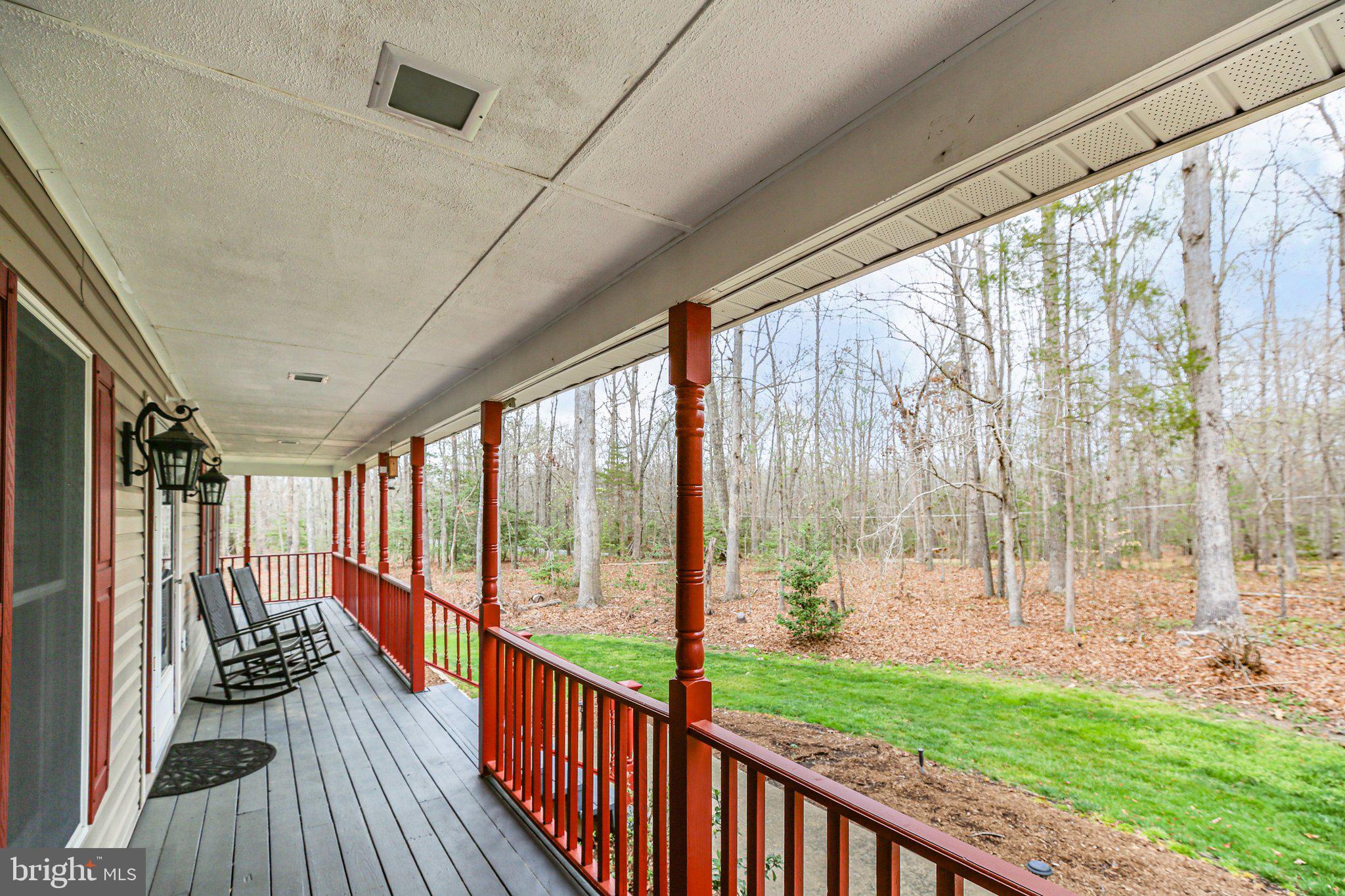 GOLDEN OAKS - Residential