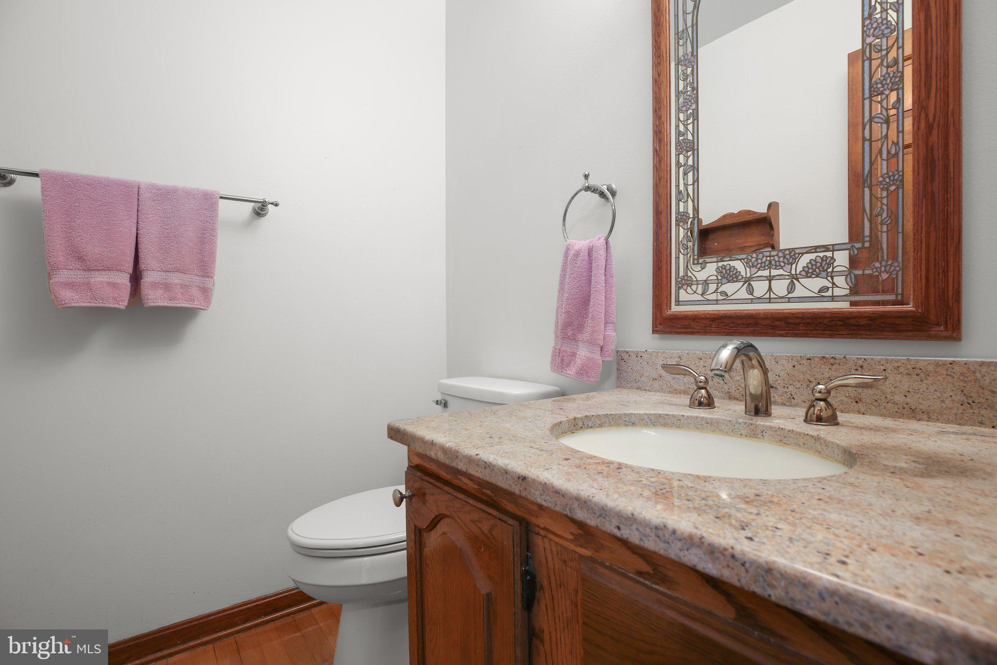 GOLDEN OAKS - Residential