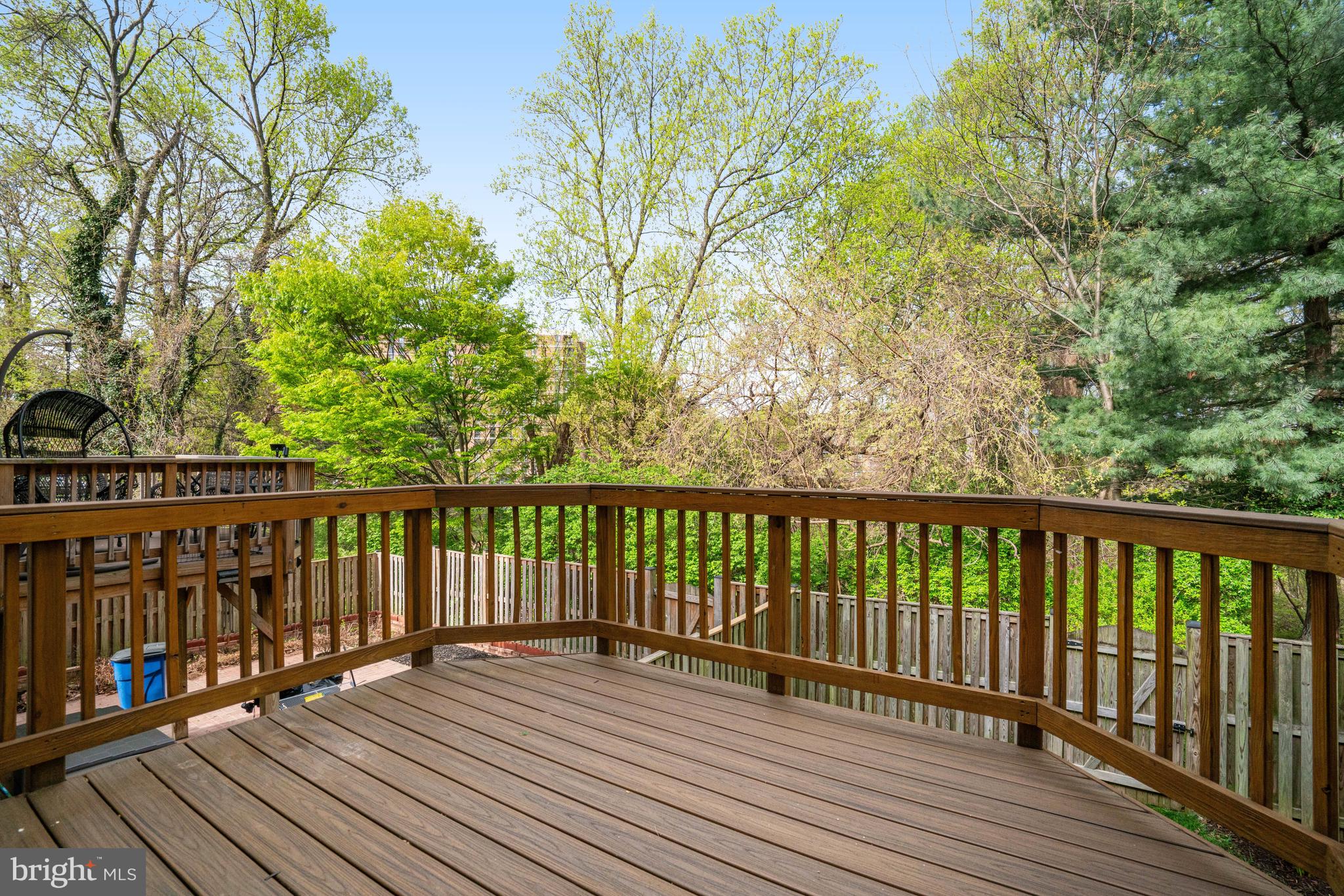 IDYLWOOD STATION - Residential