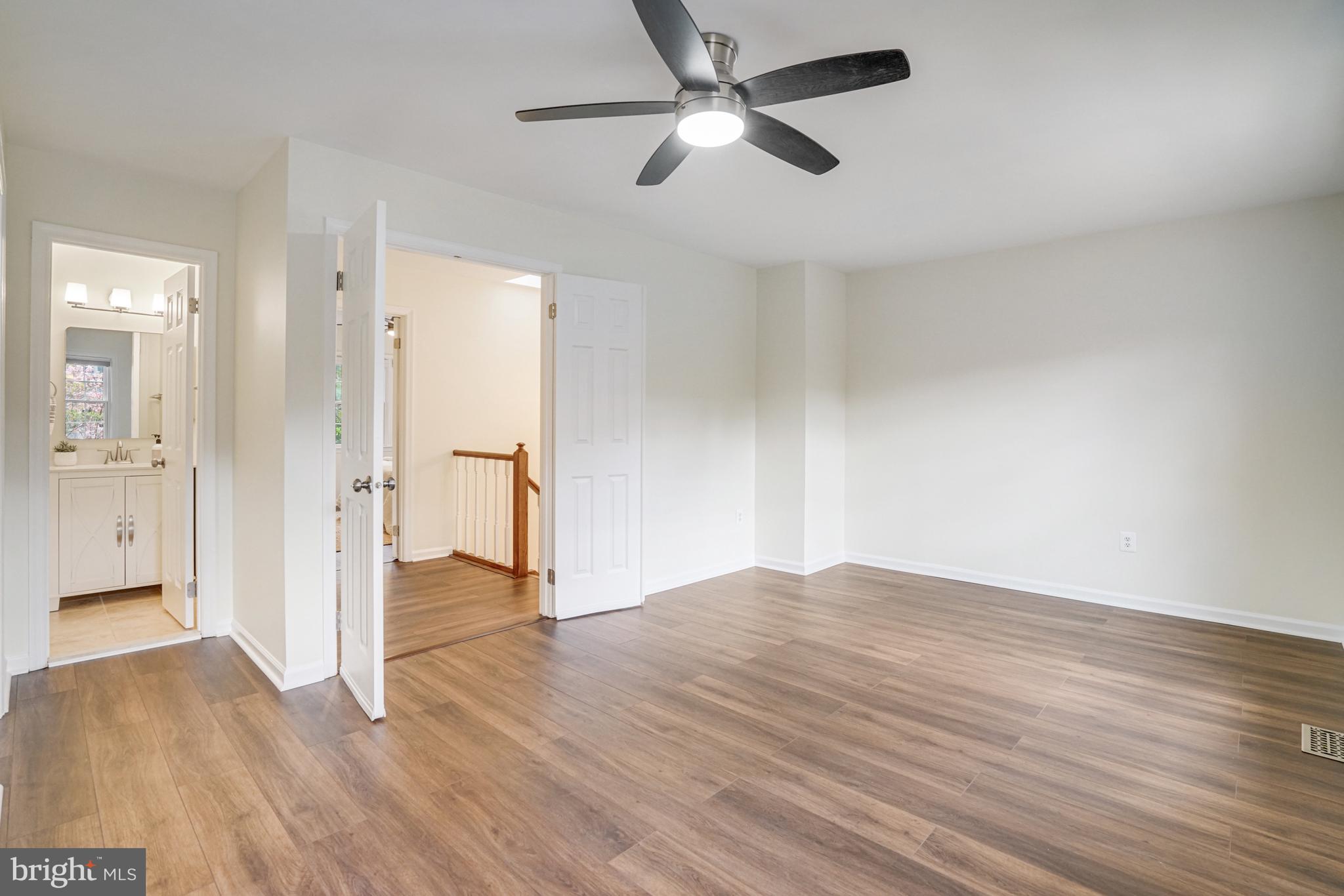 IDYLWOOD STATION - Residential