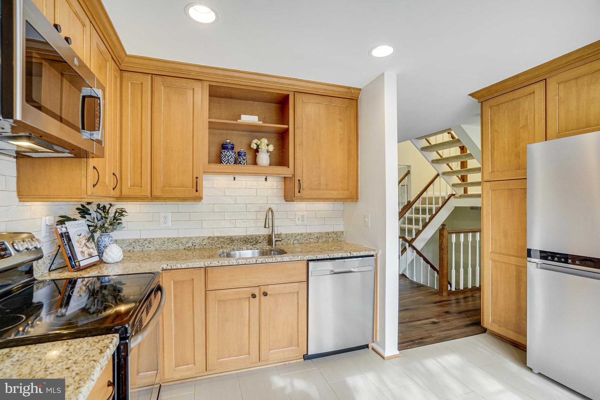 IDYLWOOD STATION - Residential