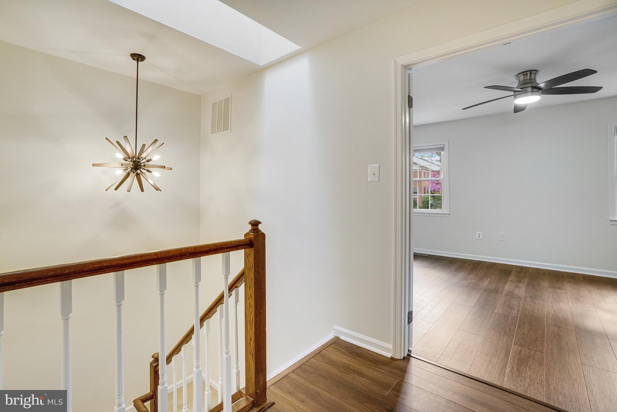 IDYLWOOD STATION - Residential