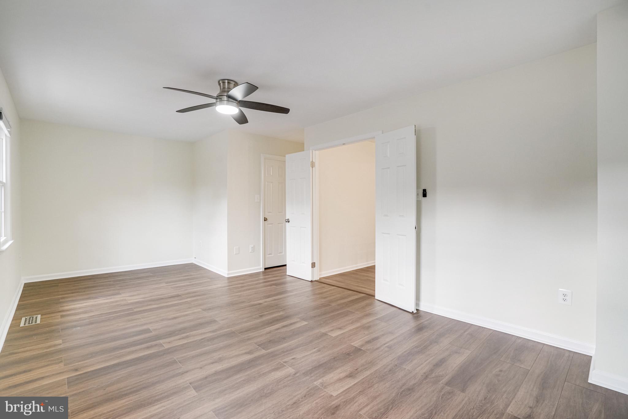 IDYLWOOD STATION - Residential