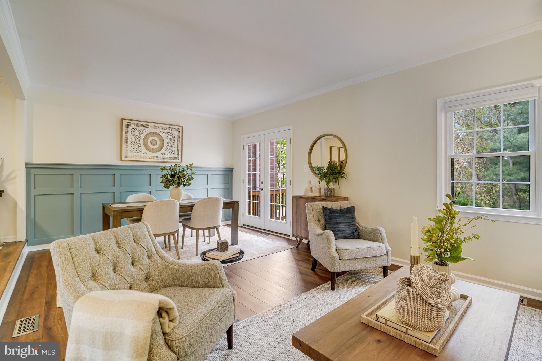 IDYLWOOD STATION - Residential