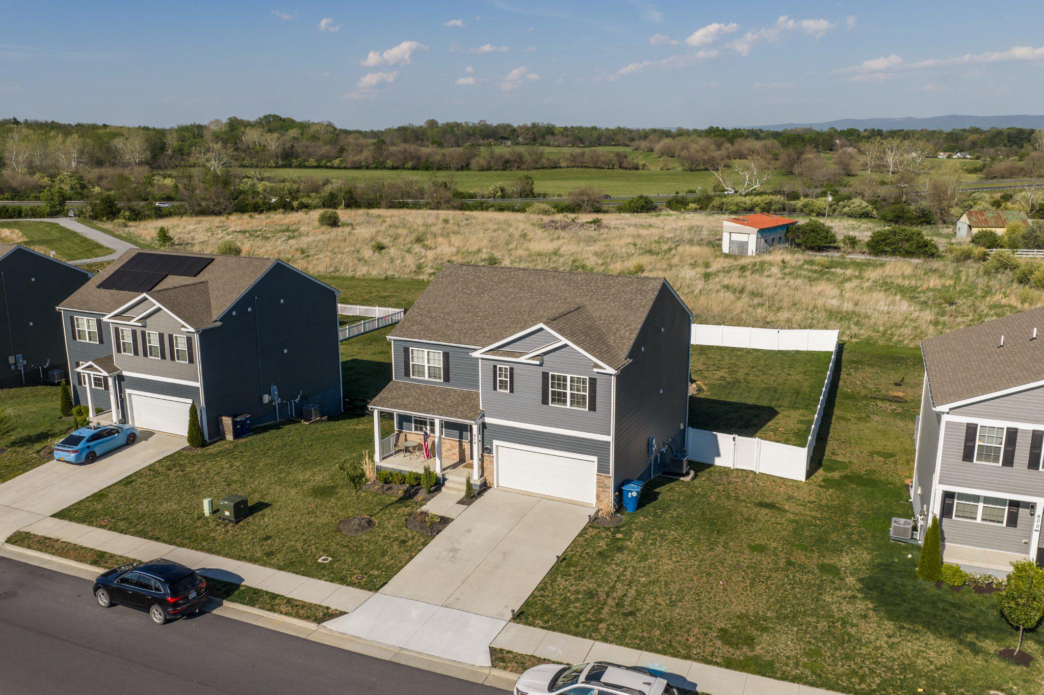 SHENANDOAH CROSSING - Residential