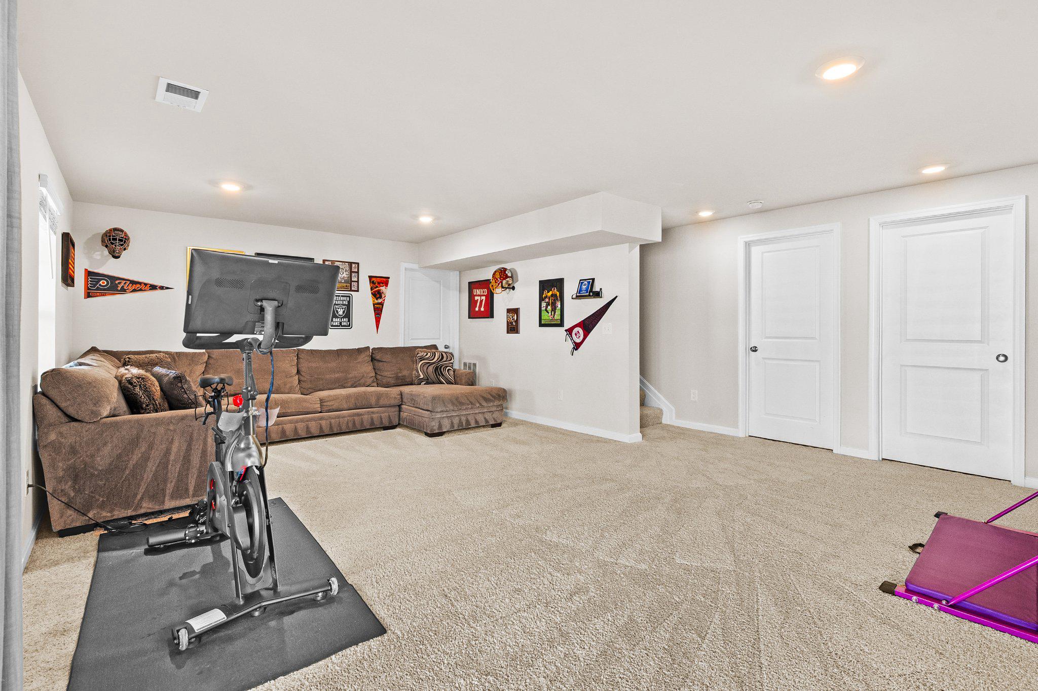 SHENANDOAH CROSSING - Residential