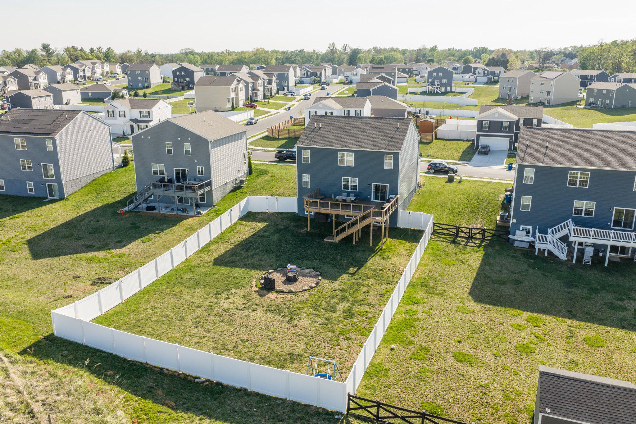 SHENANDOAH CROSSING - Residential