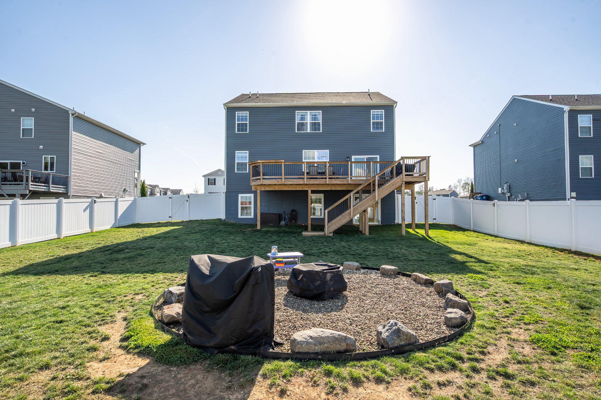 SHENANDOAH CROSSING - Residential