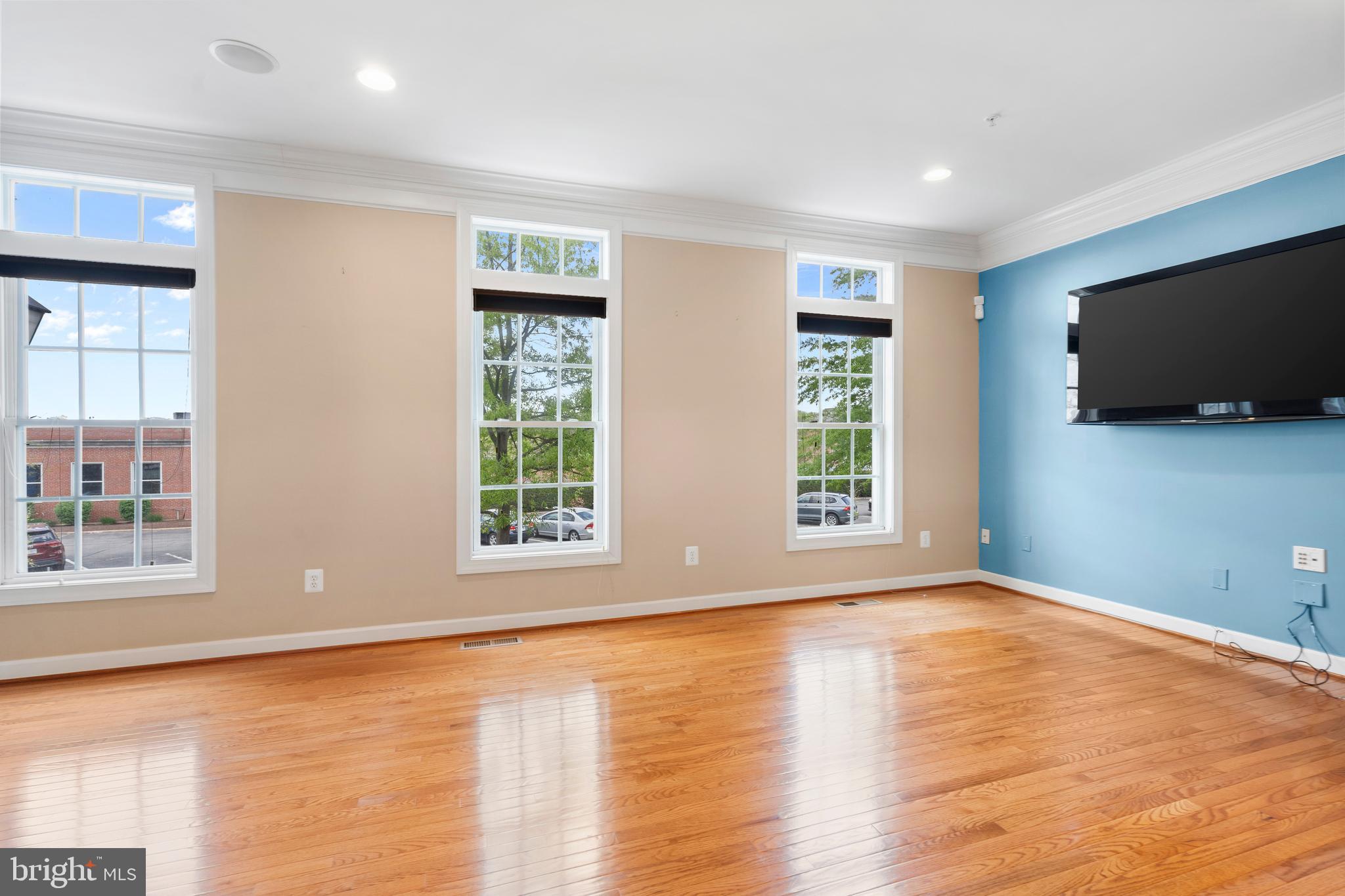 BROOKFIELD GLEBE ROAD - Residential Lease