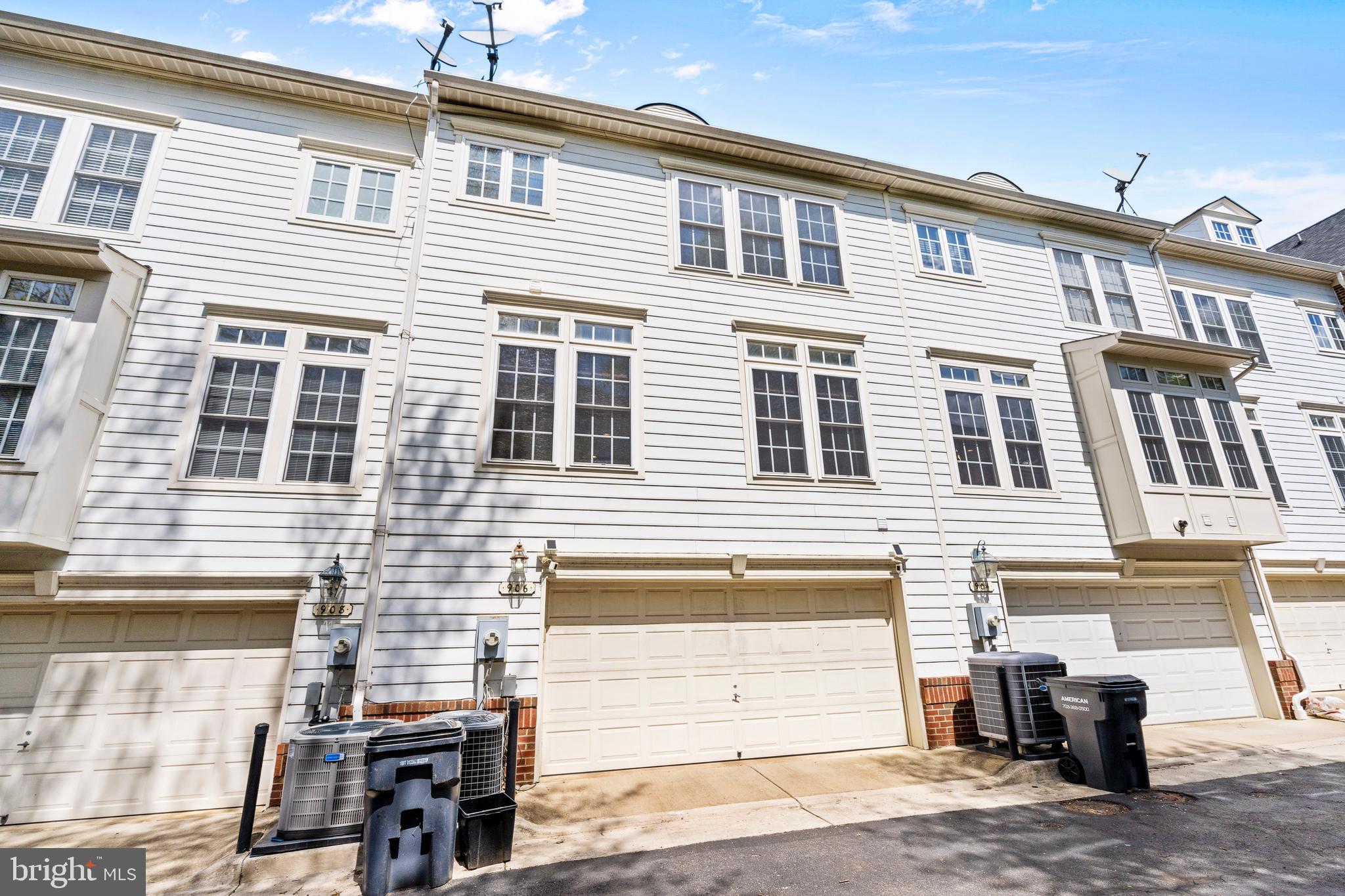 BROOKFIELD GLEBE ROAD - Residential Lease