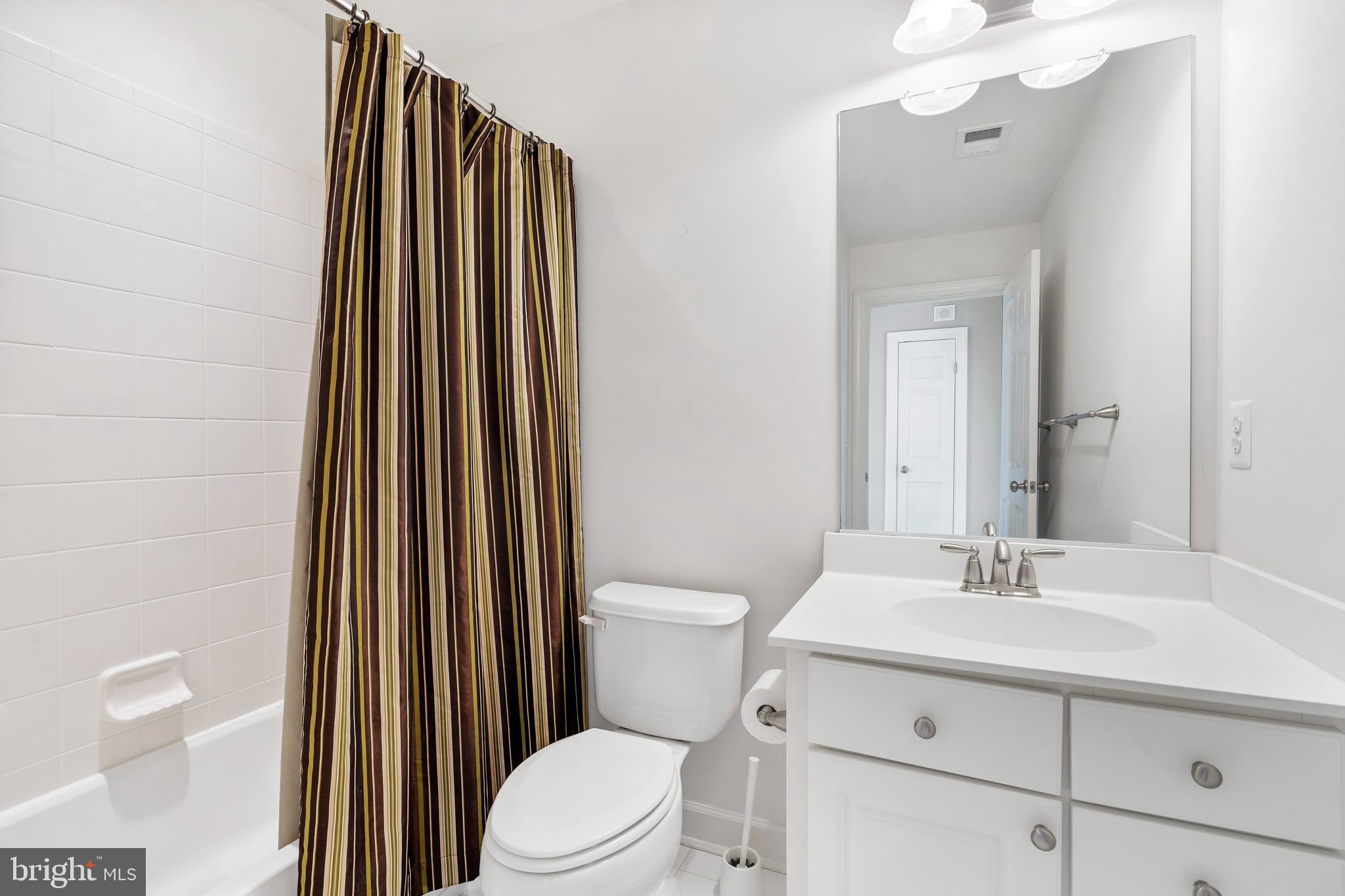 BROOKFIELD GLEBE ROAD - Residential Lease