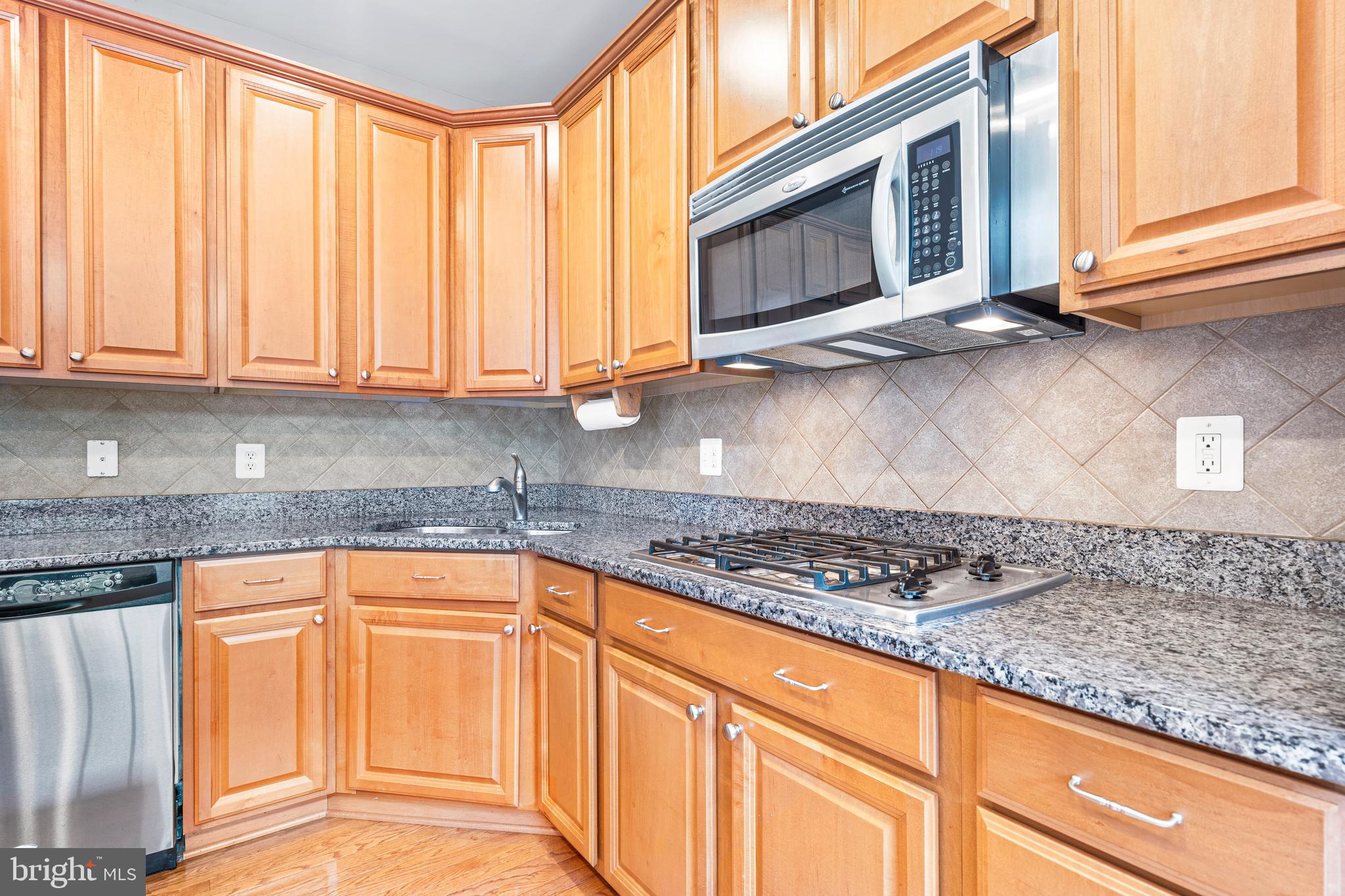 BROOKFIELD GLEBE ROAD - Residential Lease