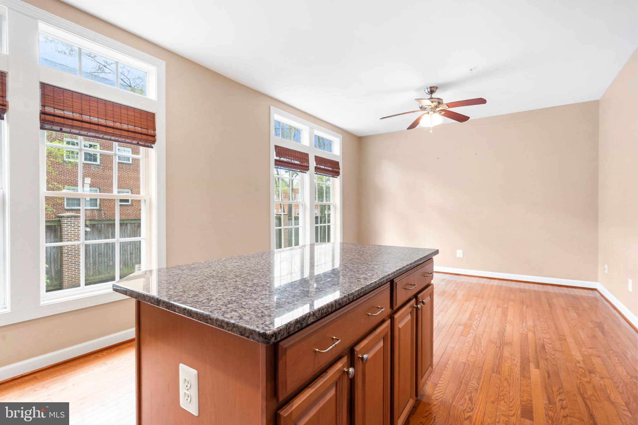 BROOKFIELD GLEBE ROAD - Residential Lease