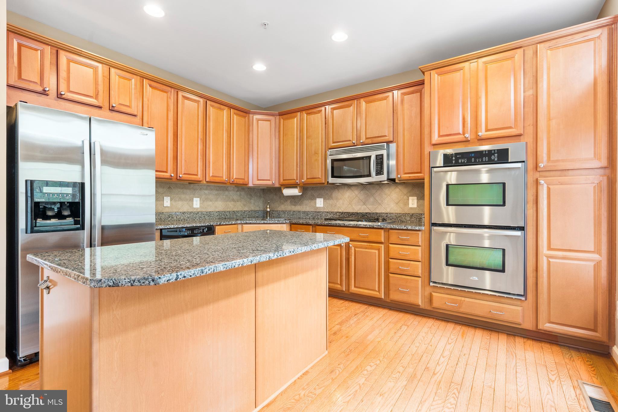 BROOKFIELD GLEBE ROAD - Residential Lease