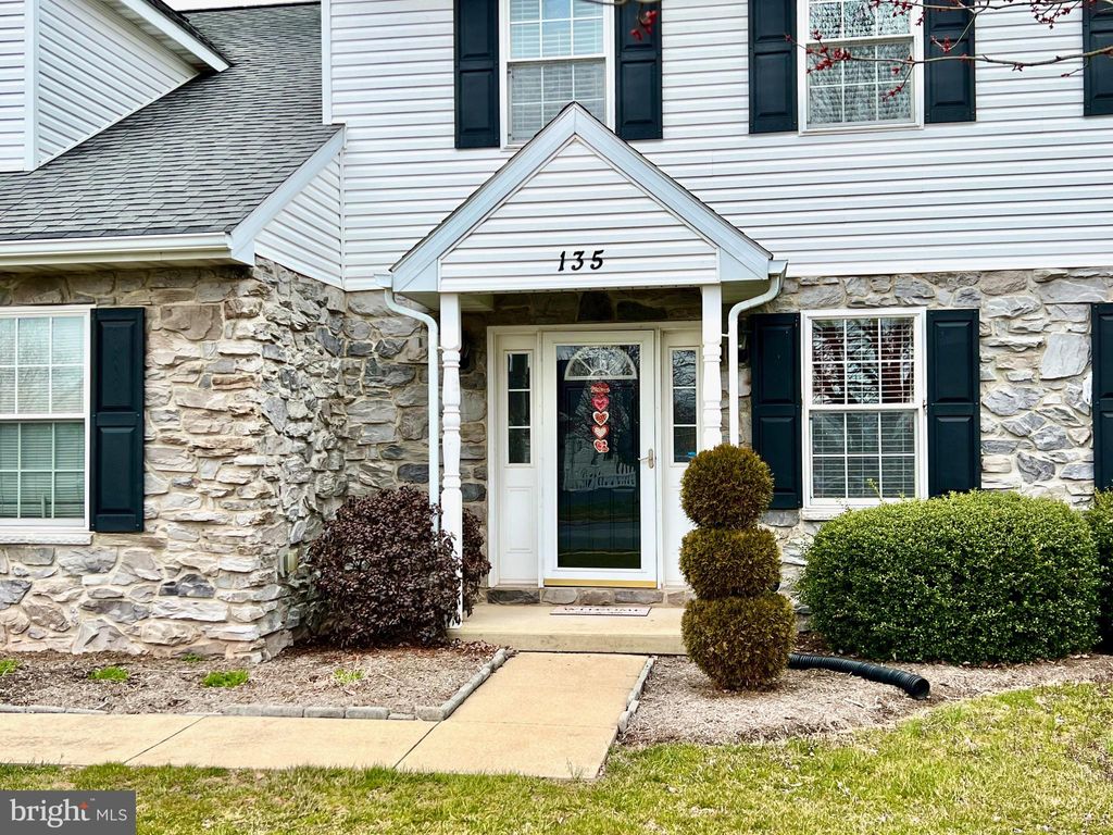 Photo of 135 SHALOM DR, DENVER, PA 17517 (MLS # PALA2032000)