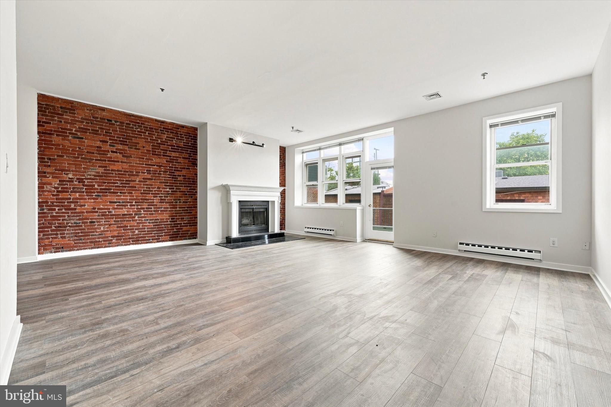 101 ARCH STREET 11 3B