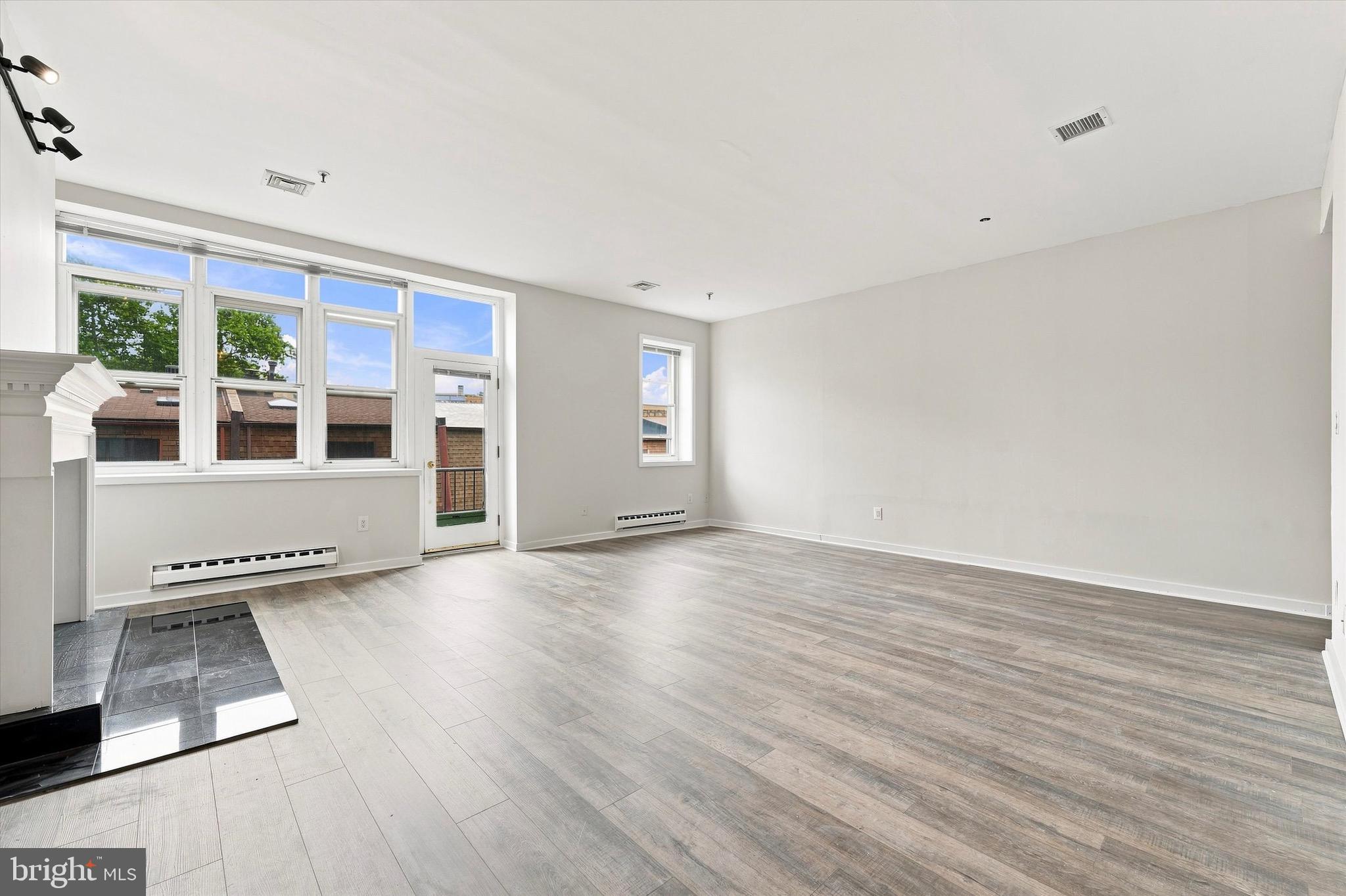101 ARCH STREET 11 3B