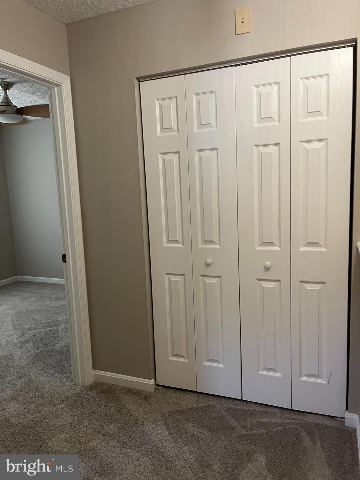 WOODLAND MANOR - Residential Lease