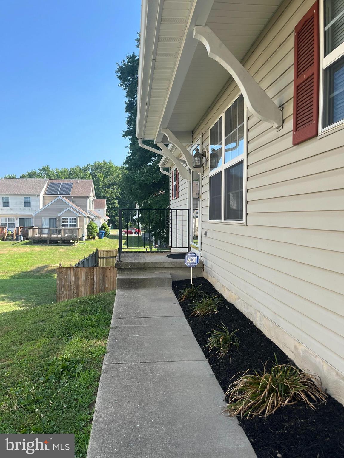 WOODLAND MANOR - Residential Lease