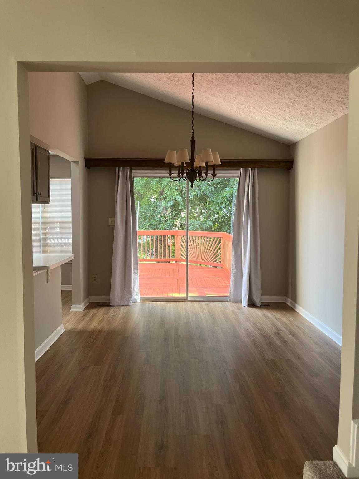 WOODLAND MANOR - Residential Lease