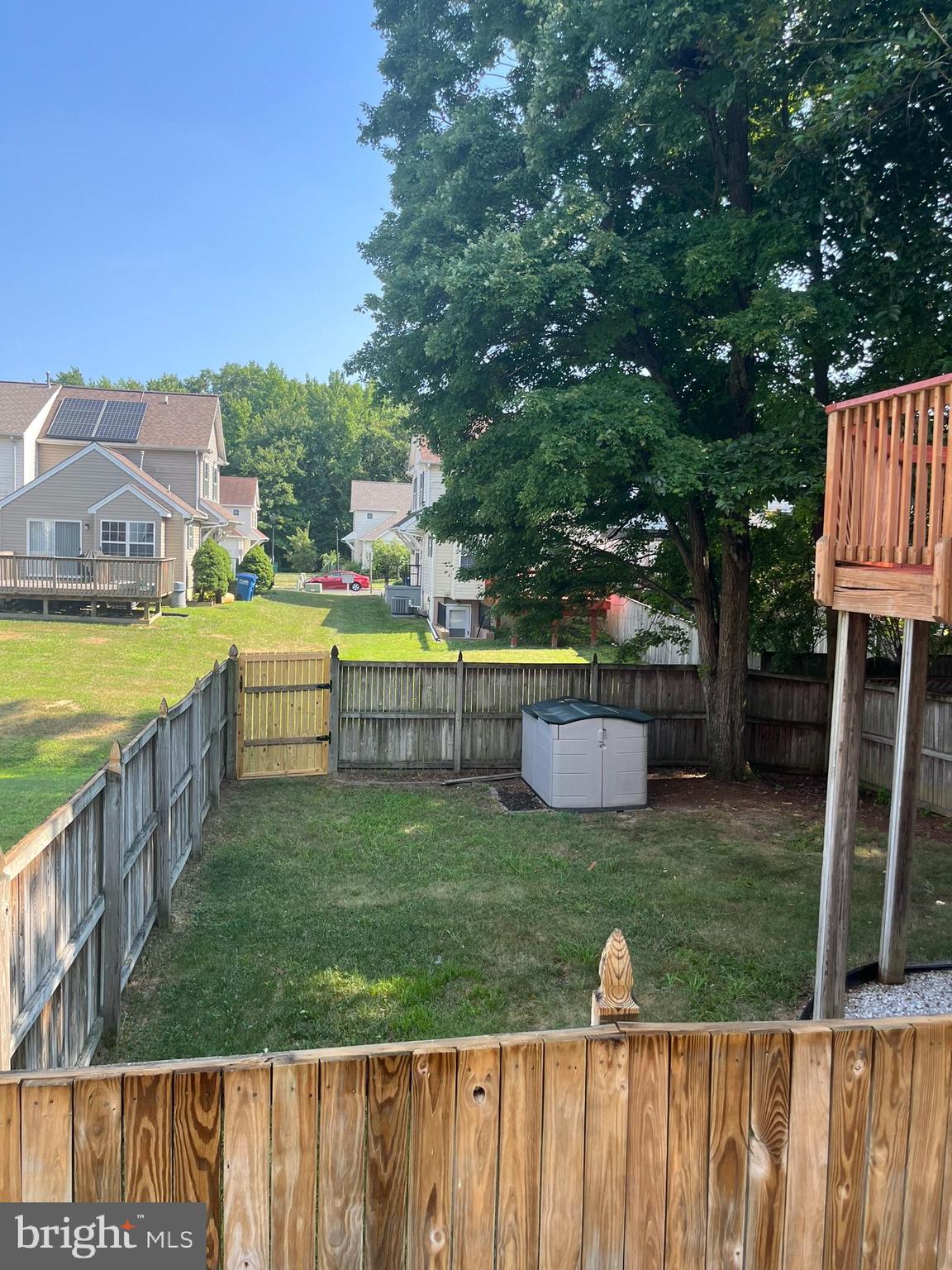 WOODLAND MANOR - Residential Lease