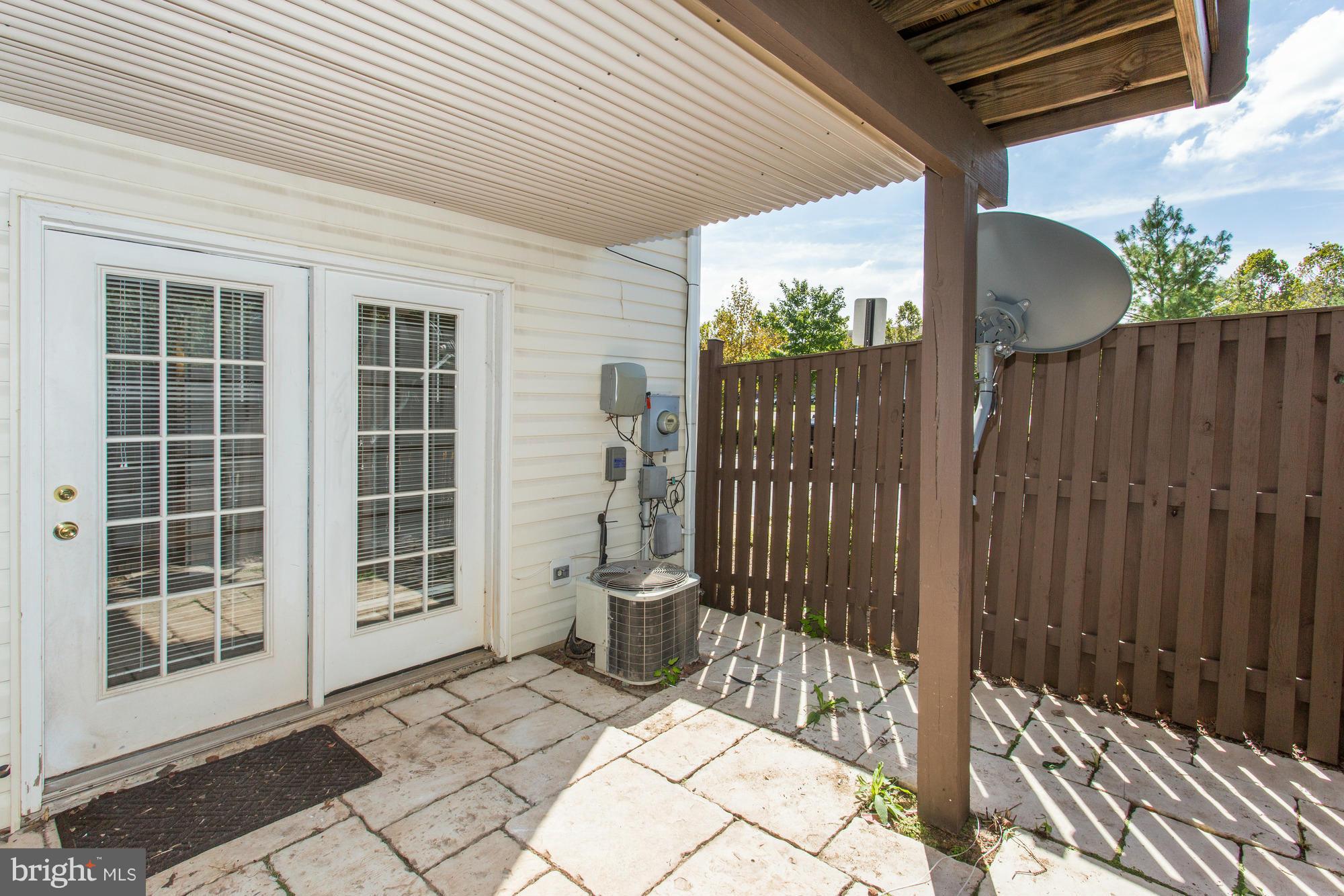 HEARTHSIDE AT FLYNNS CROSSING - Residential